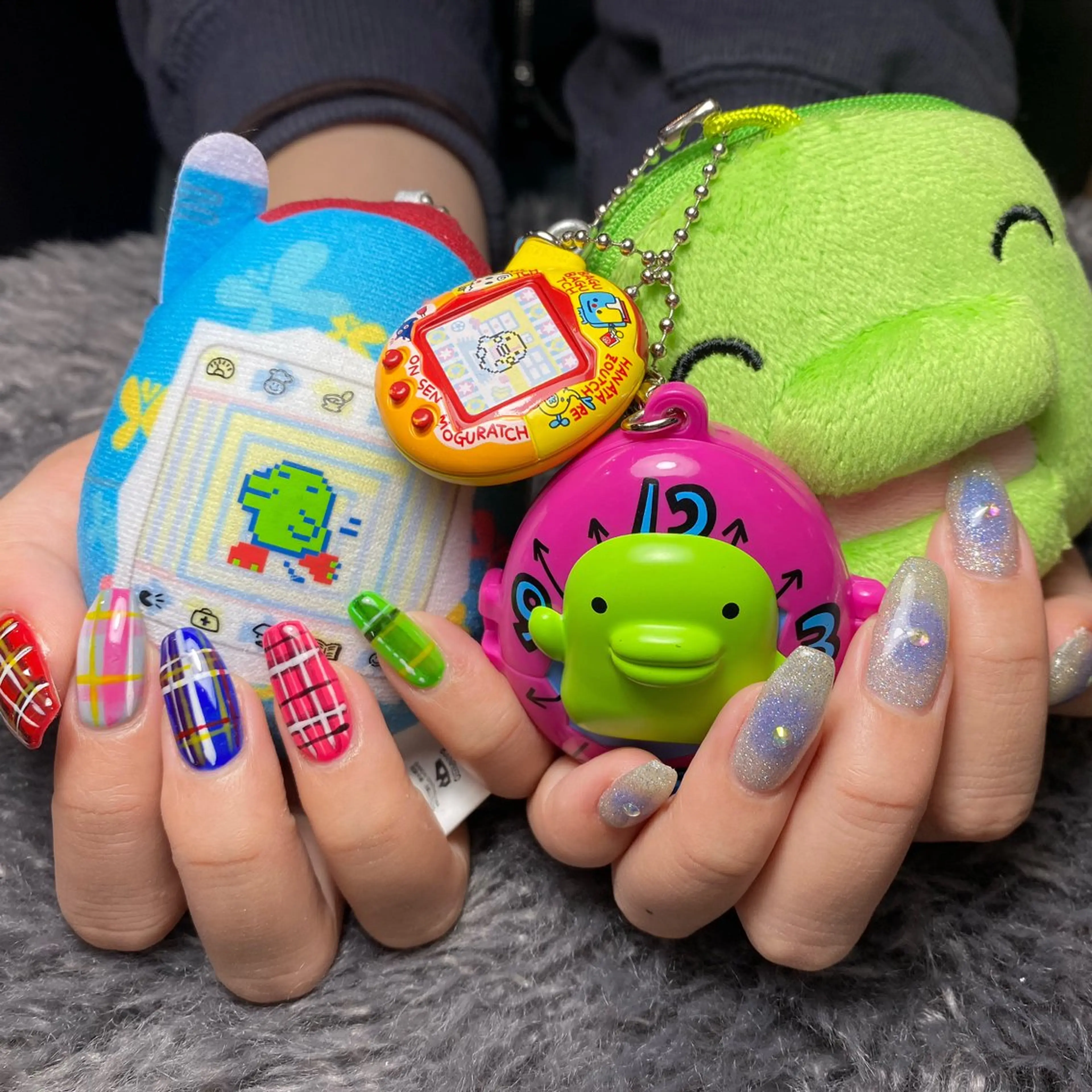 ネイル ハンドネイル STAR RIVER【スターリバー】所属・MIKI🌼 個性派ネイル🌈のネイルデザイン