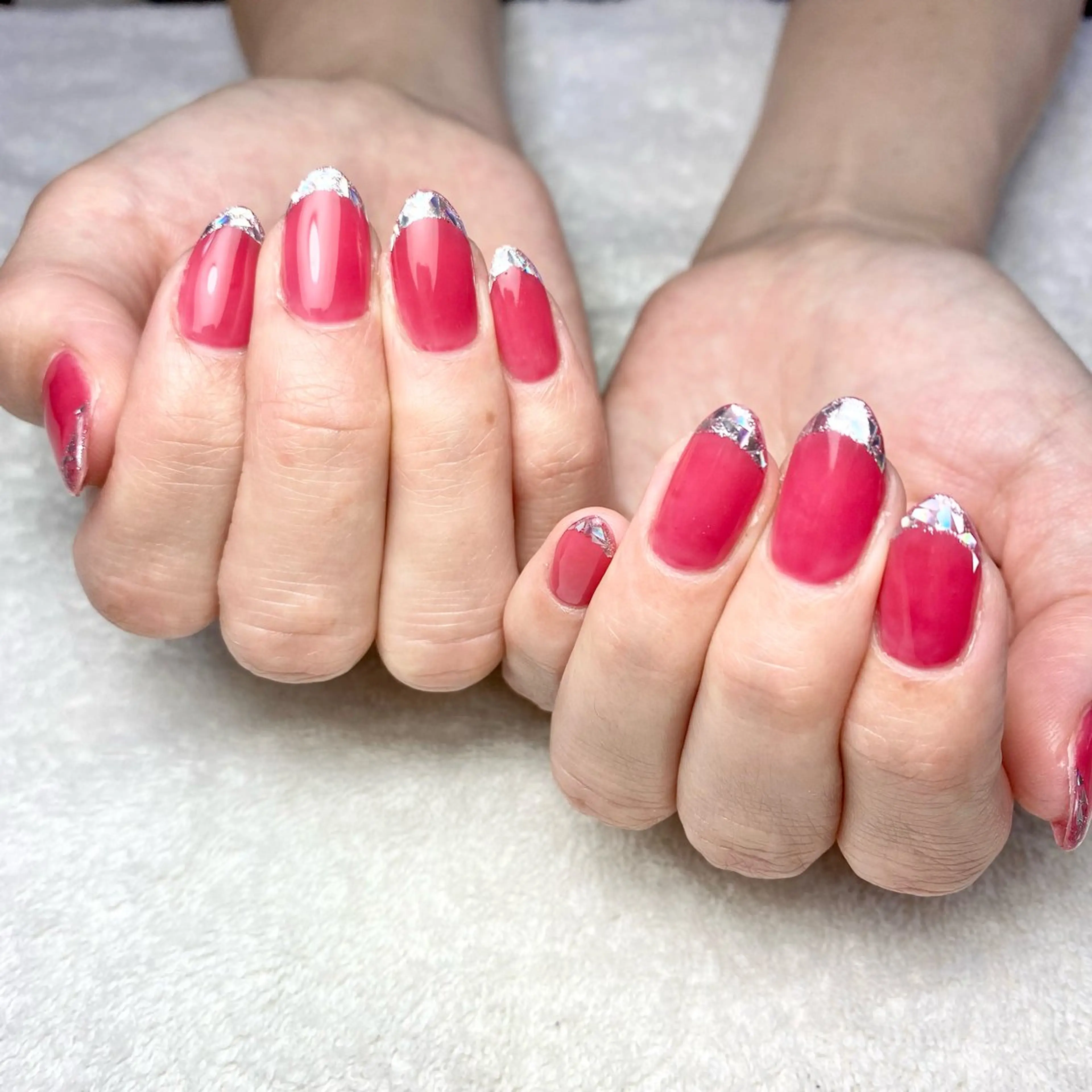 ネイル フレンチネイル ガラスフレンチ COCO+所属・COCO +のエステ・リラクイメージ