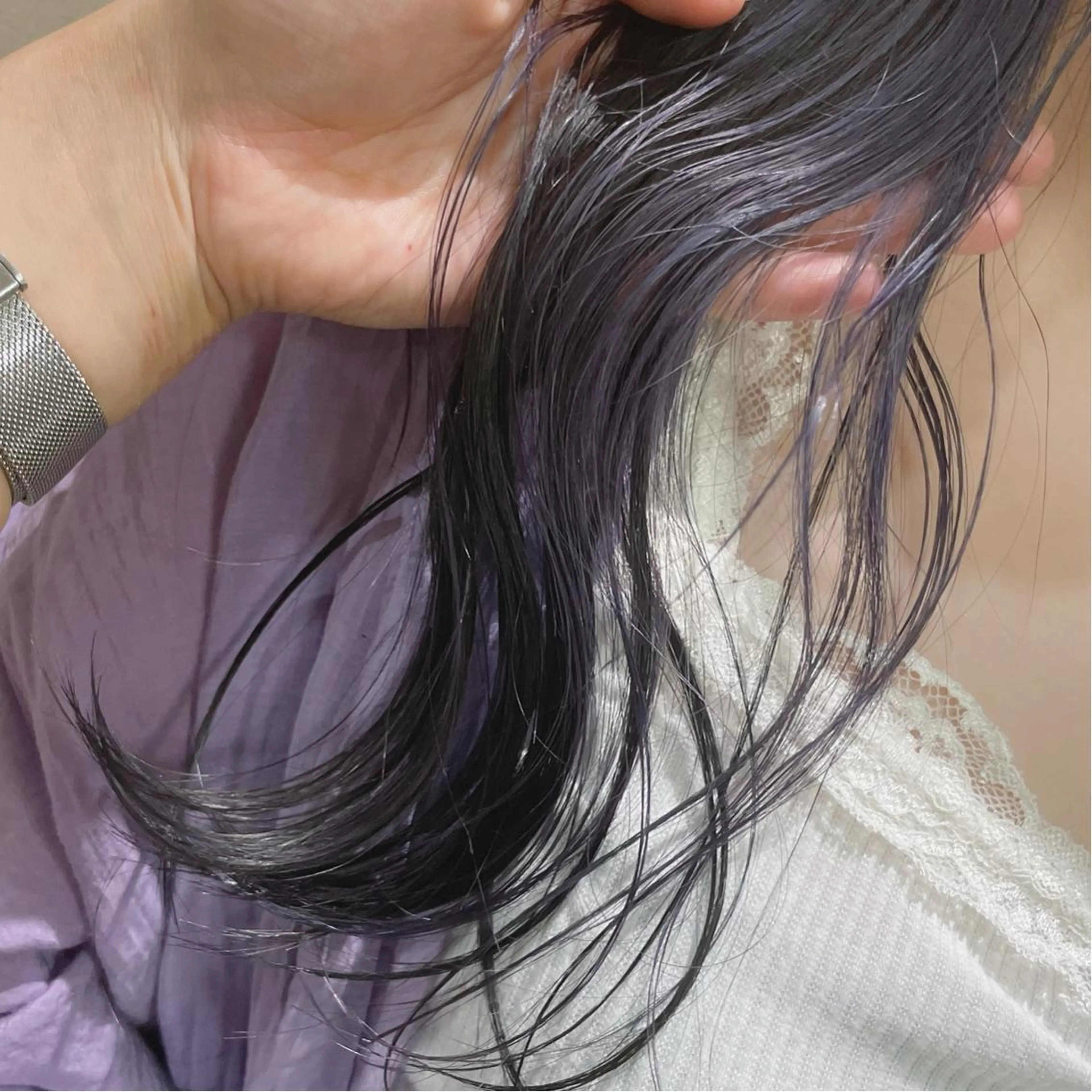 セミロング カラー ハイトーン/暖色/ 眉/メイク/Rinaのヘアスタイル