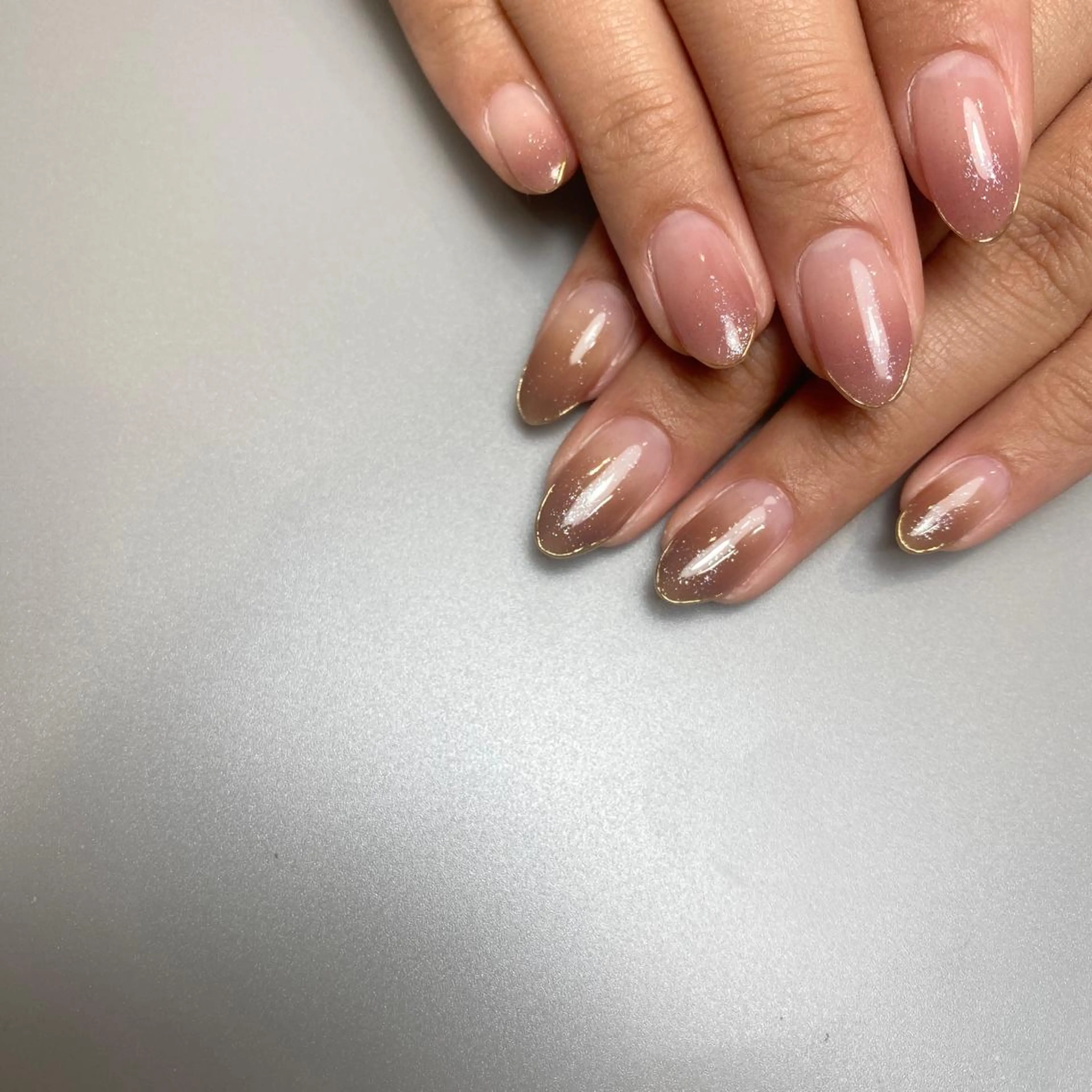 ネイル ハンドネイル NINEnami ニュアンスネイルのネイルデザイン