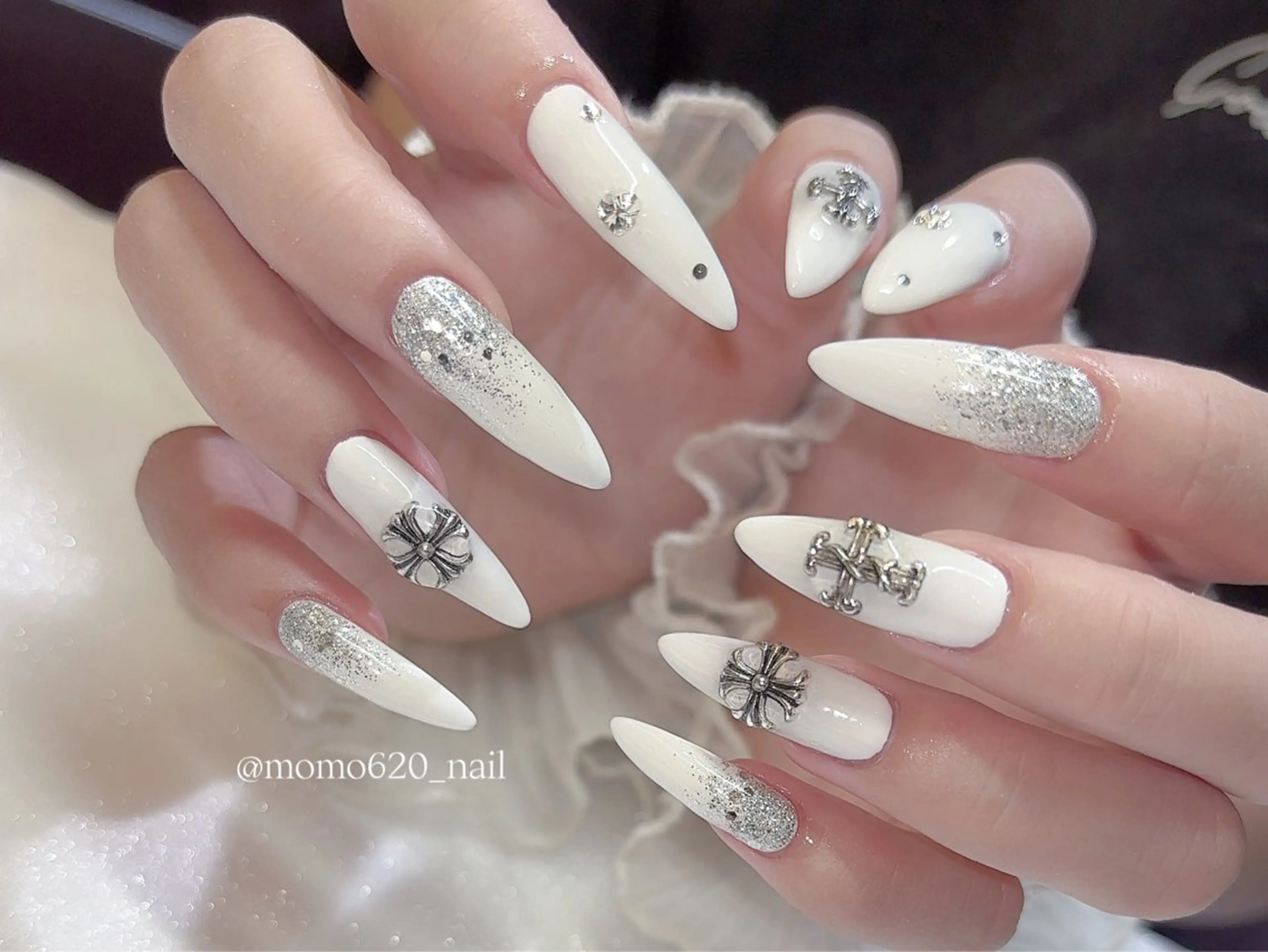 ネイル ハンドネイル nailsalon moca 堀江店所属・moca堀江店 momokaのネイルデザイン