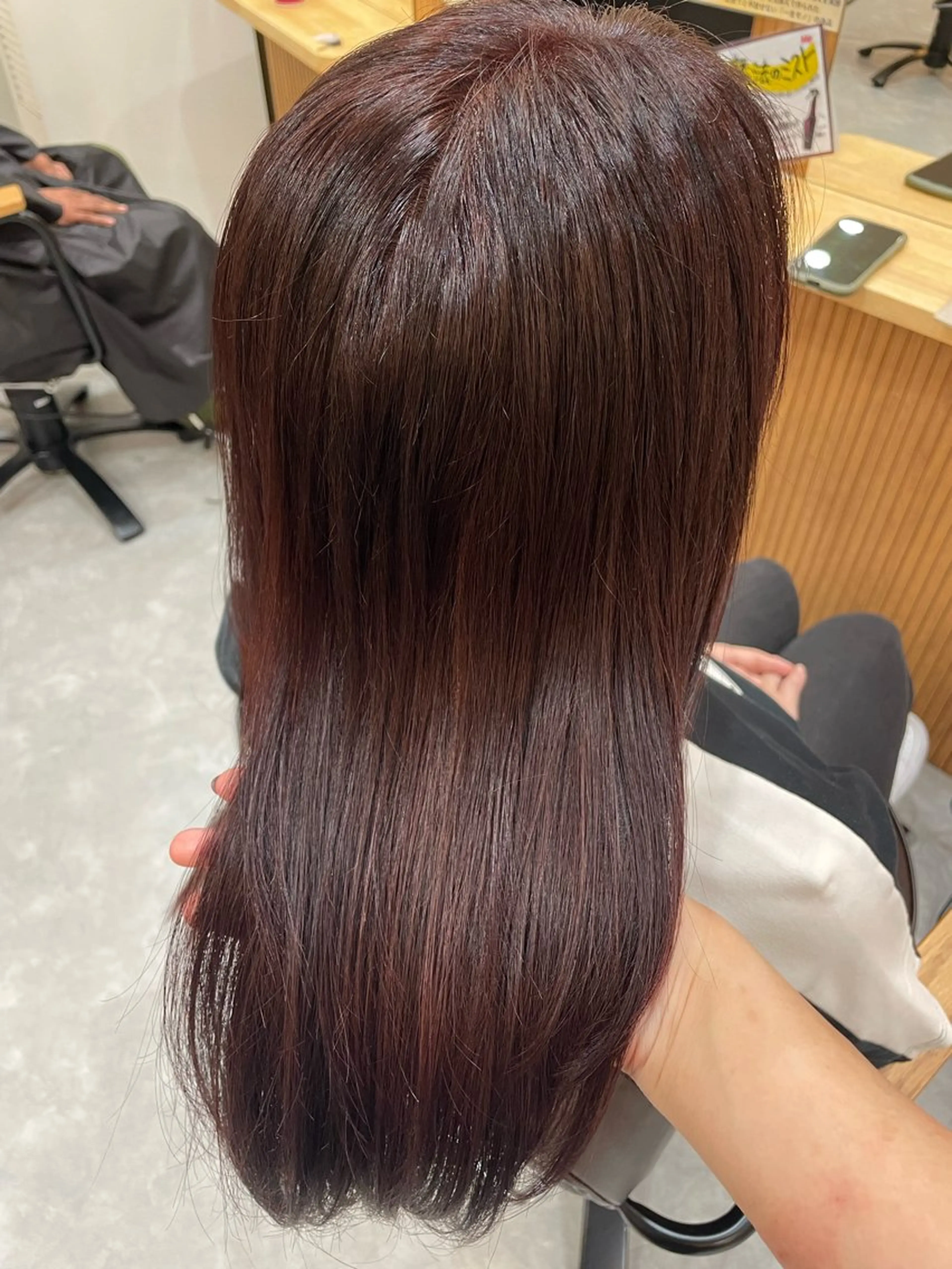ロング ヘアカラー ROPE ナナミのヘアスタイル