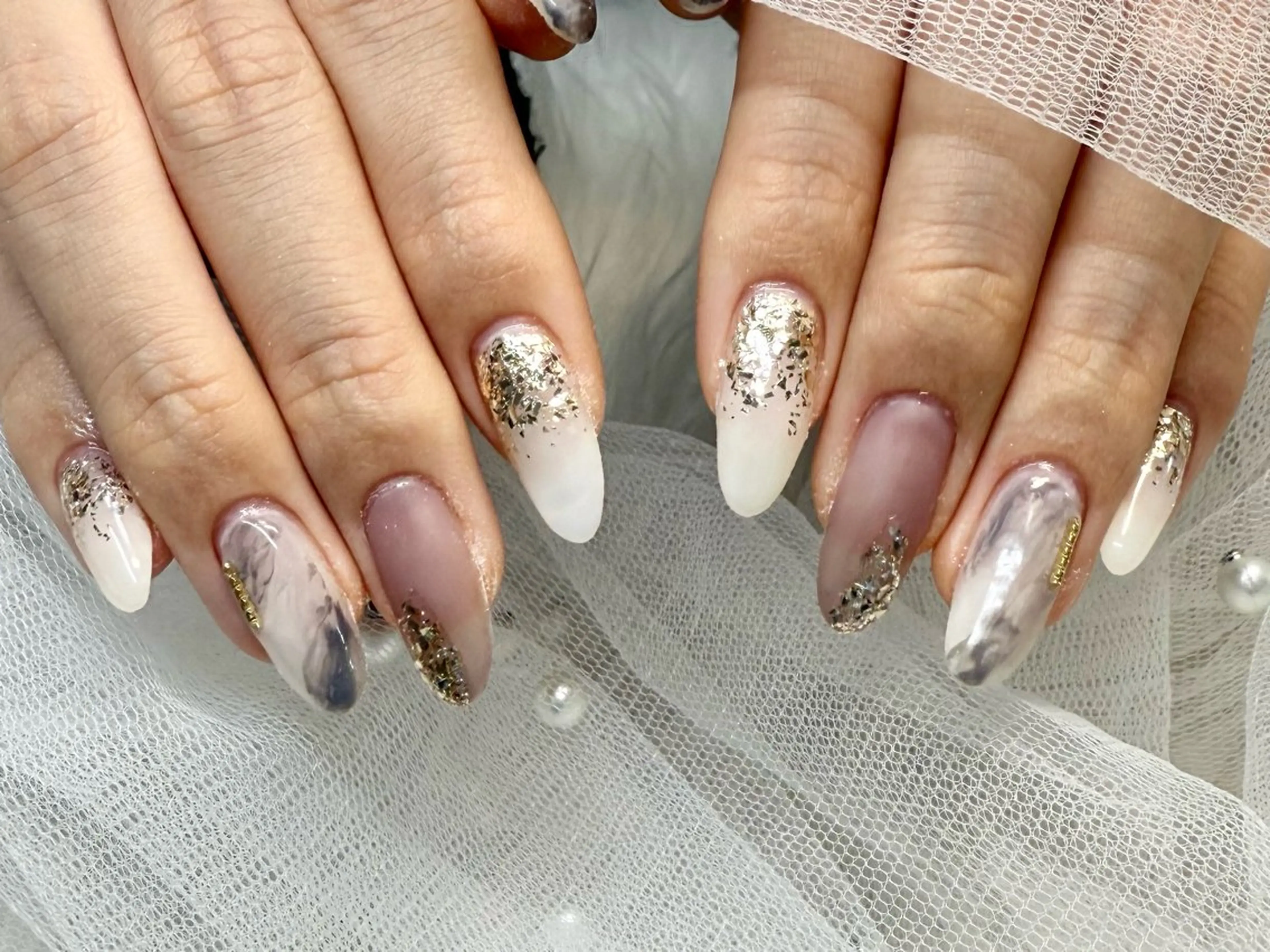 ロング ハンドネイル Bonheur 【ボヌール】のネイルデザイン