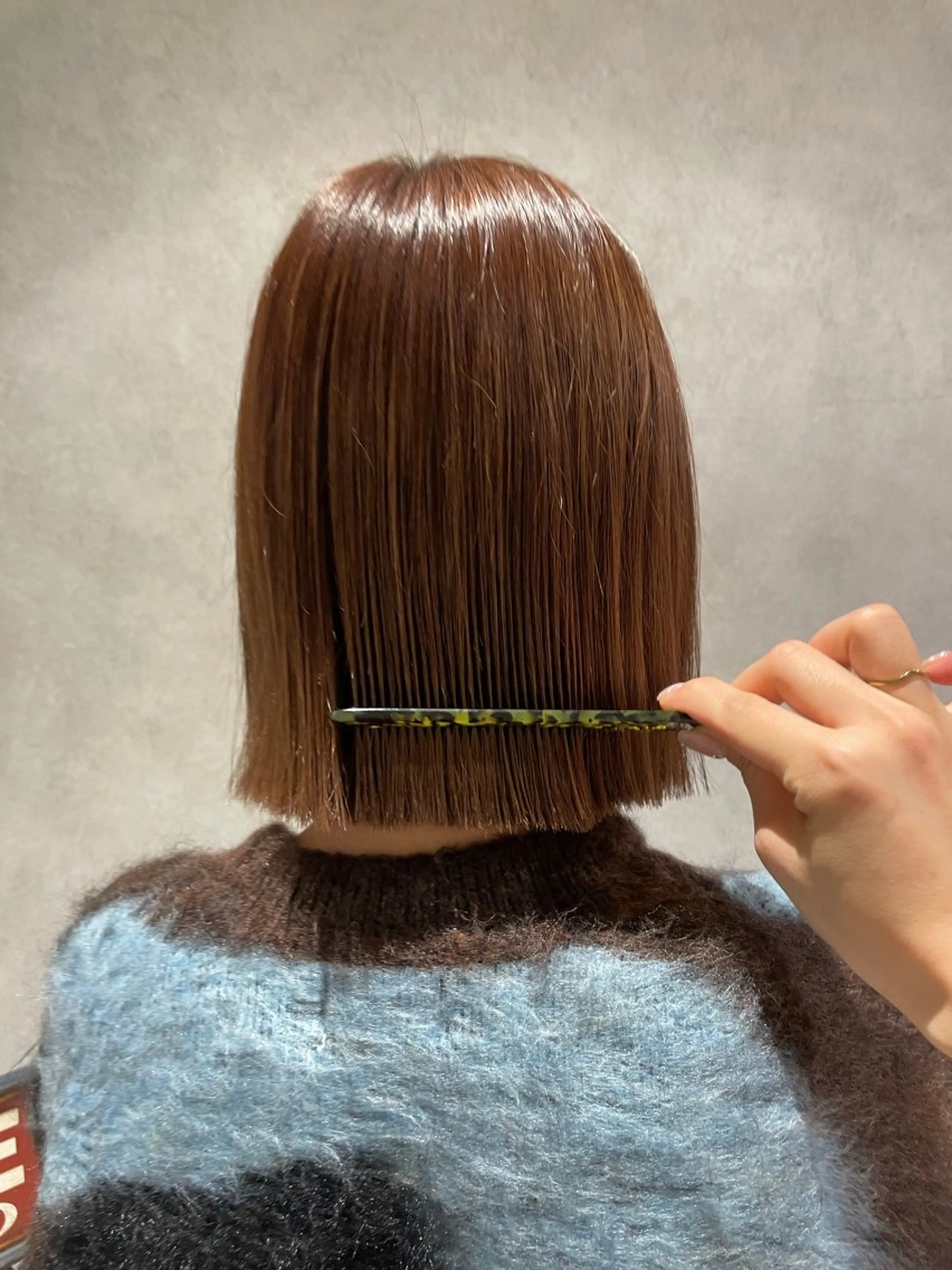 ミディアム カット yumemiレイヤー ‎✴︎ 透明感カラーのヘアスタイル