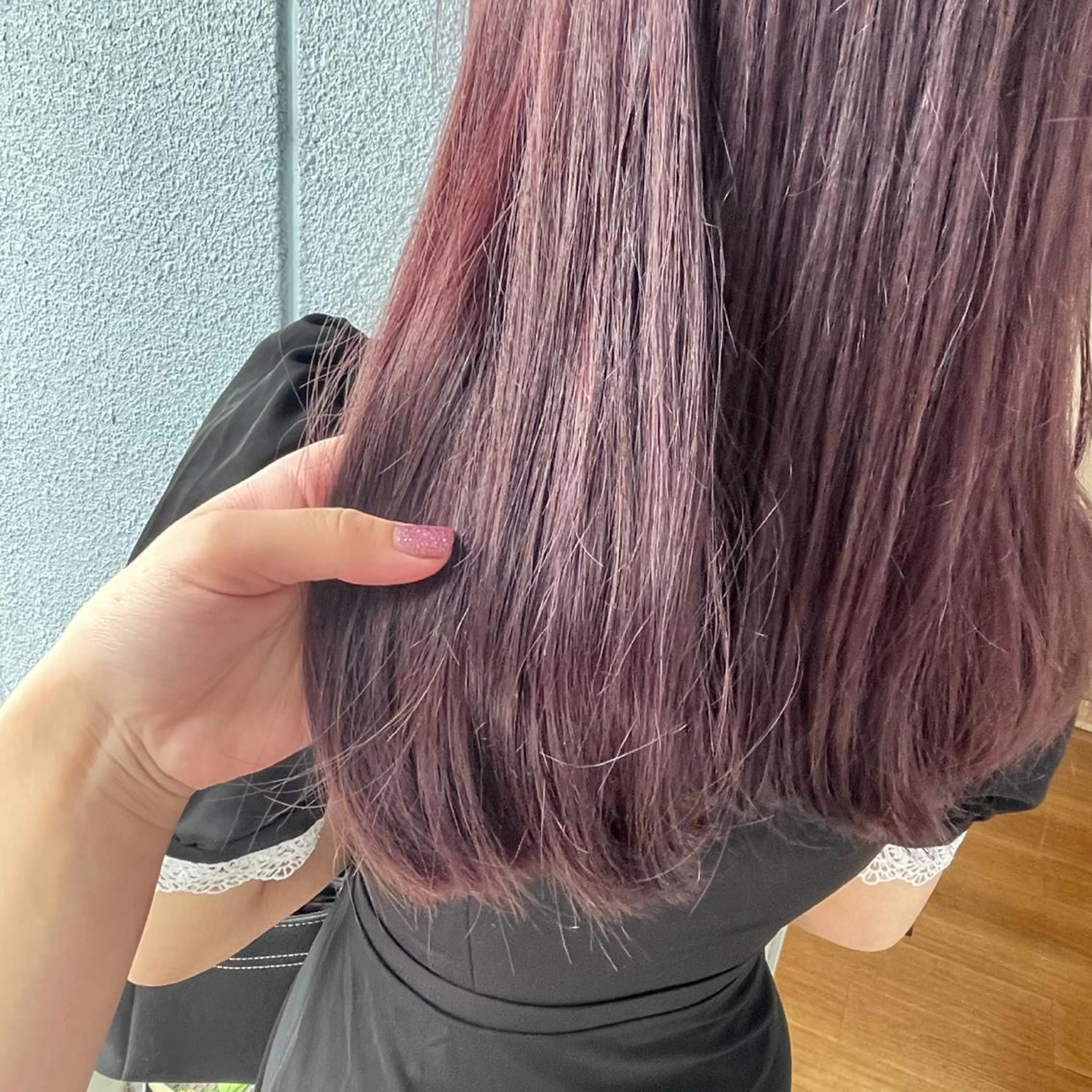 ロング カラー ヘアアレンジ ブリーチ ピンクカラー カット ヘアカラー トリートメント ヘッドスパ なつき/艶ピンク/ girly hairのヘアスタイル