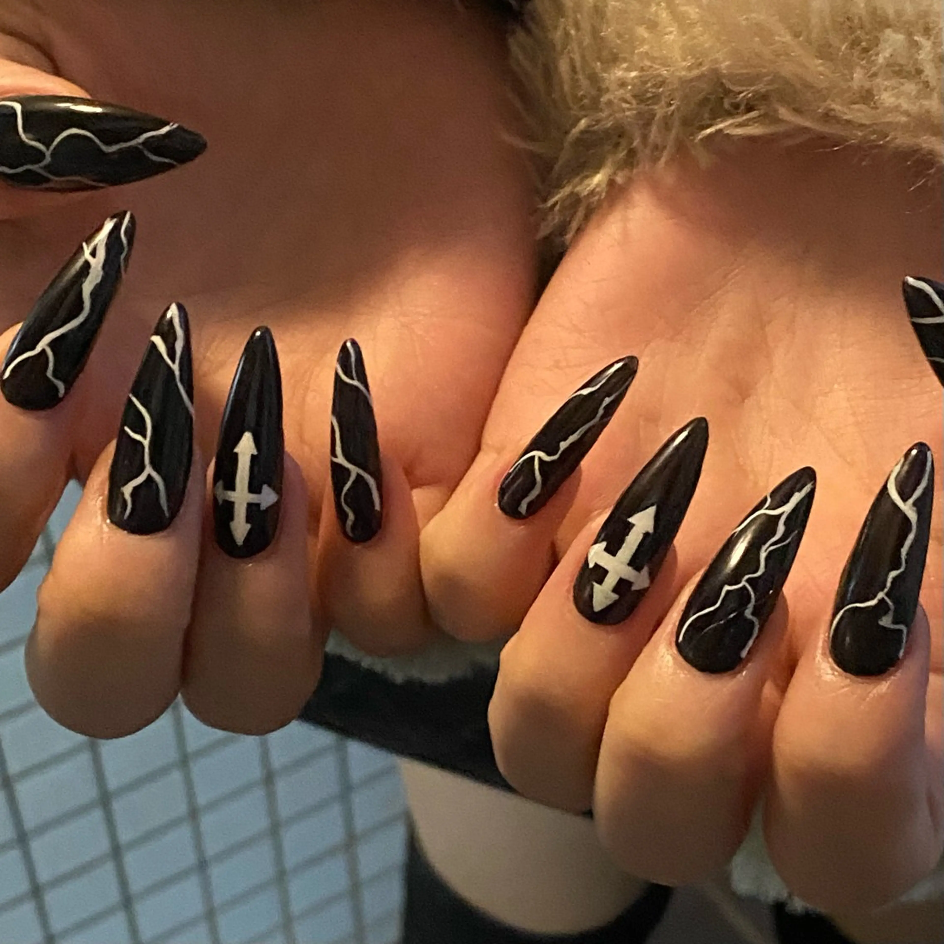 ネイル ハンドネイル フットネイル nano/きもかわ nail🐬🫧のネイルデザイン