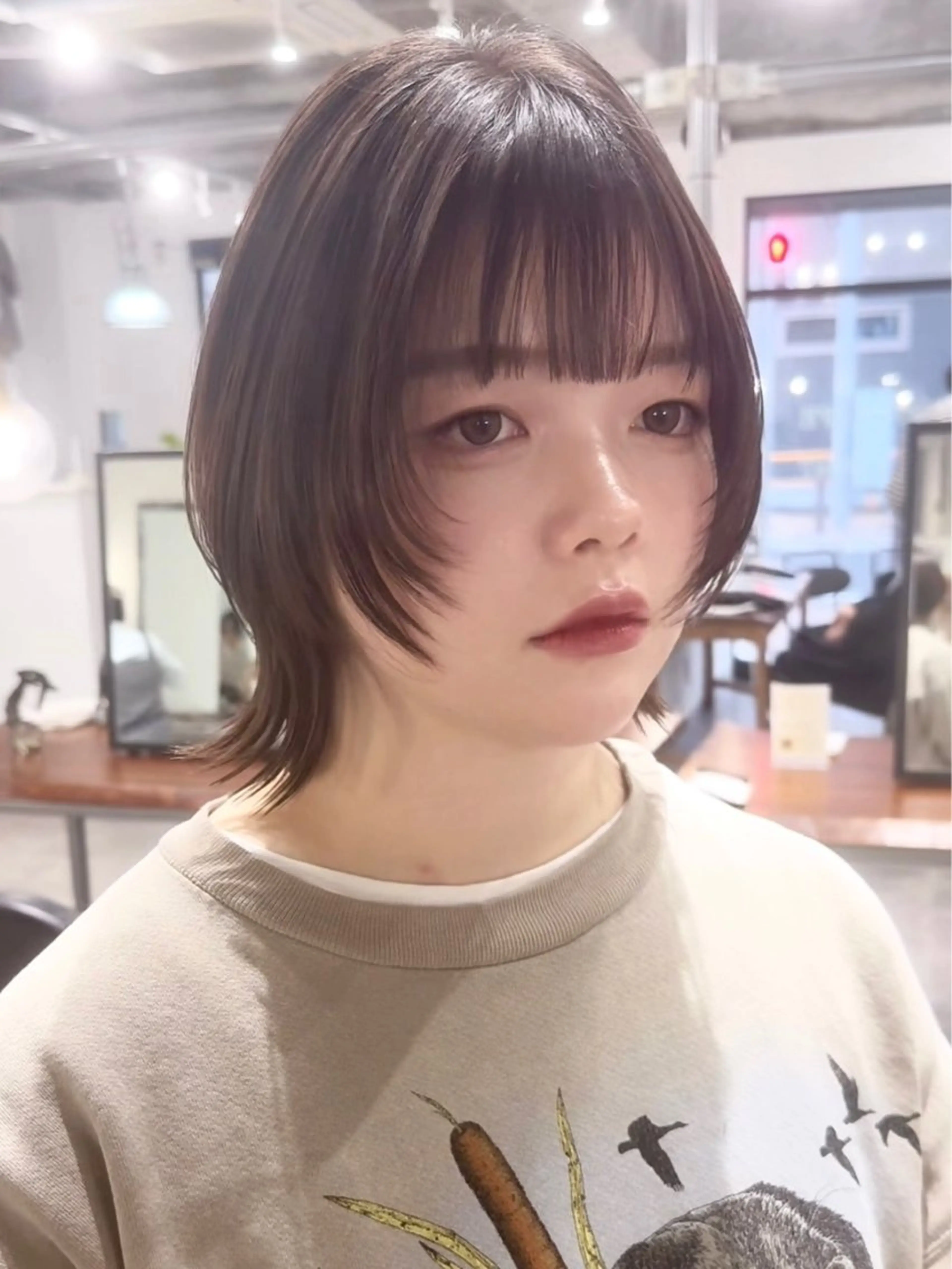 ショート カラー レイヤーカット ウルフカット 篠崎 佑季のヘアスタイル