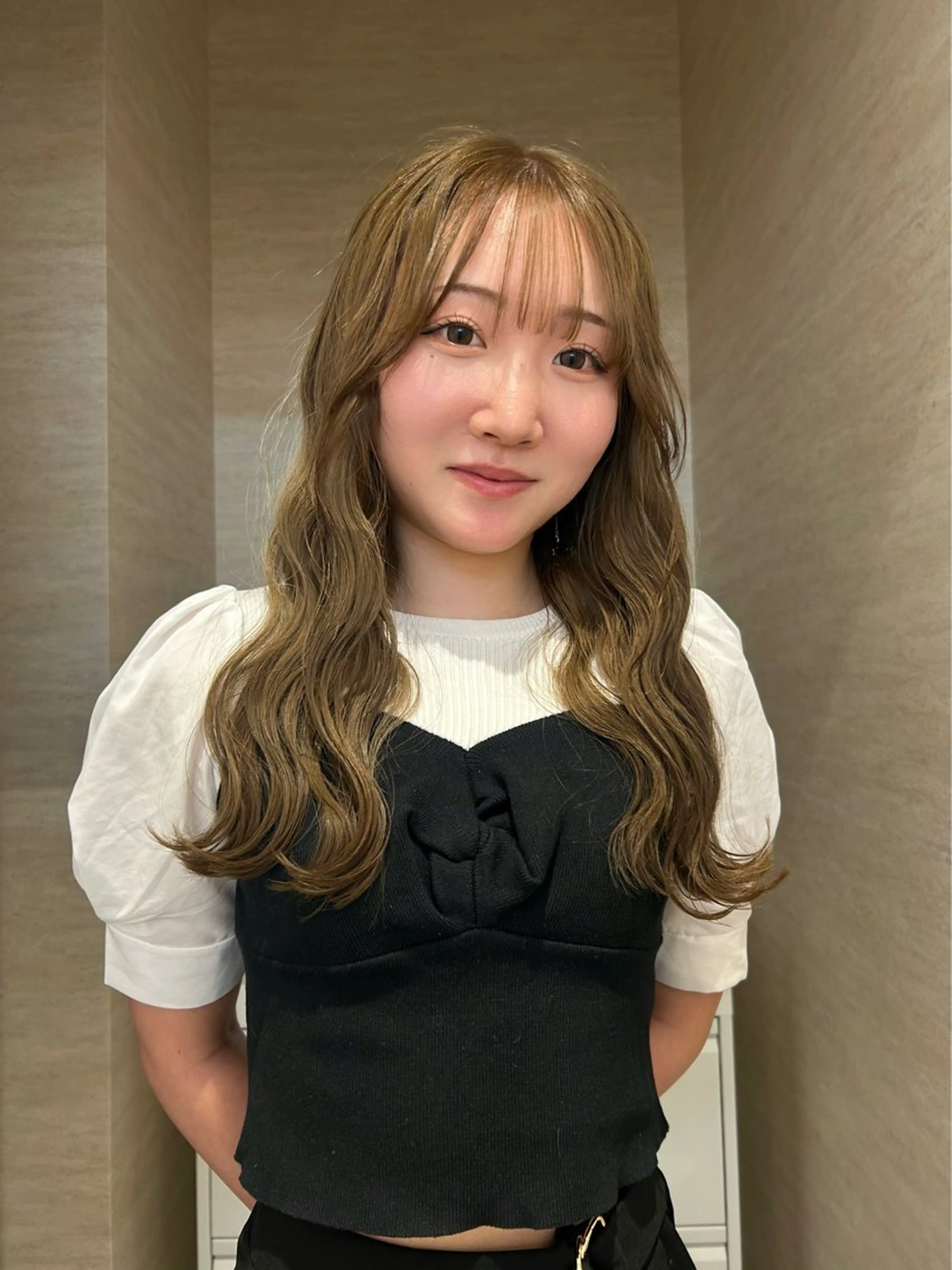 ロング カラー カット ヘアカラー トリートメント 💙ルル💙 ハイトーン/レイヤーのヘアスタイル