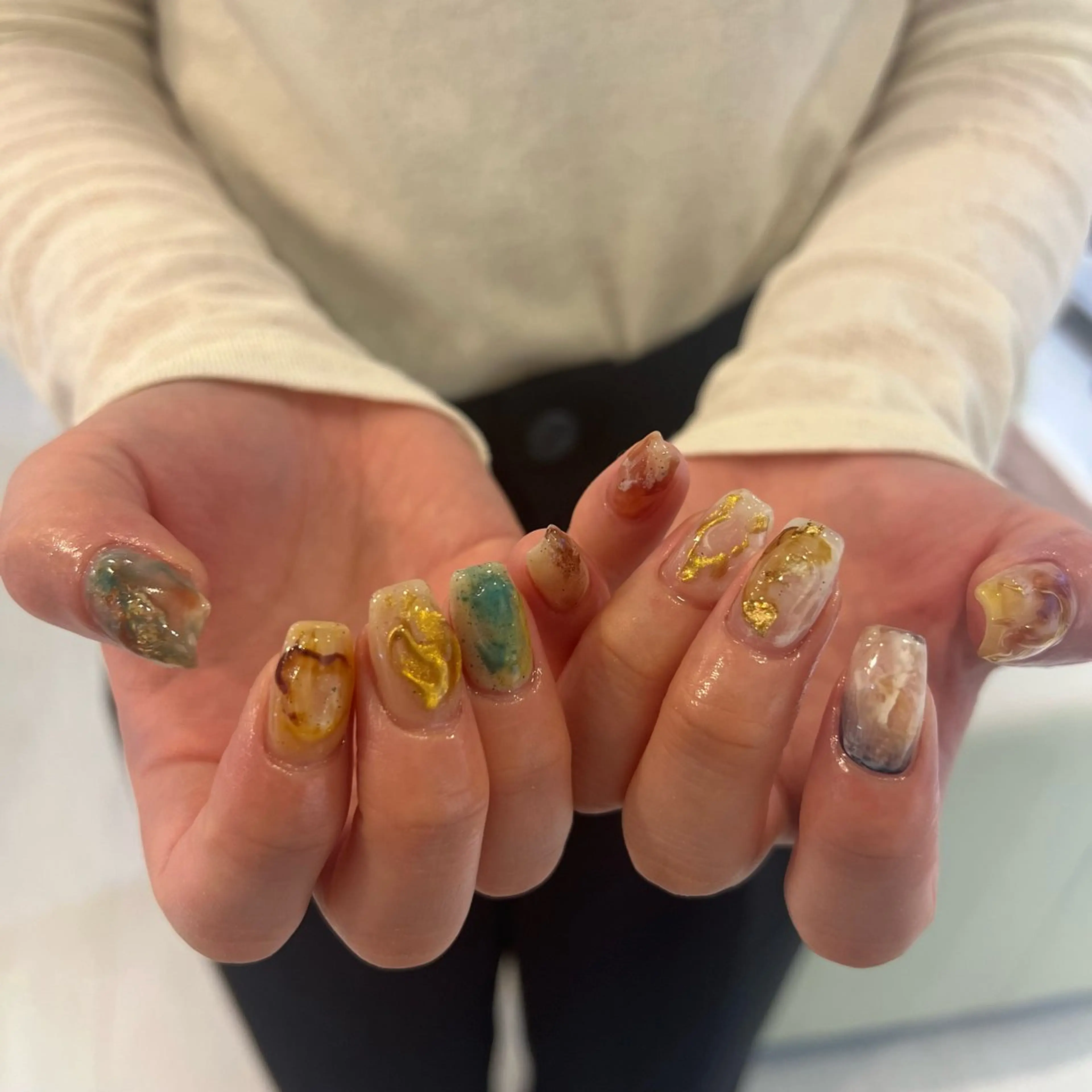 ネイル ハンドネイル Maya nailsTOKYOのネイルデザイン