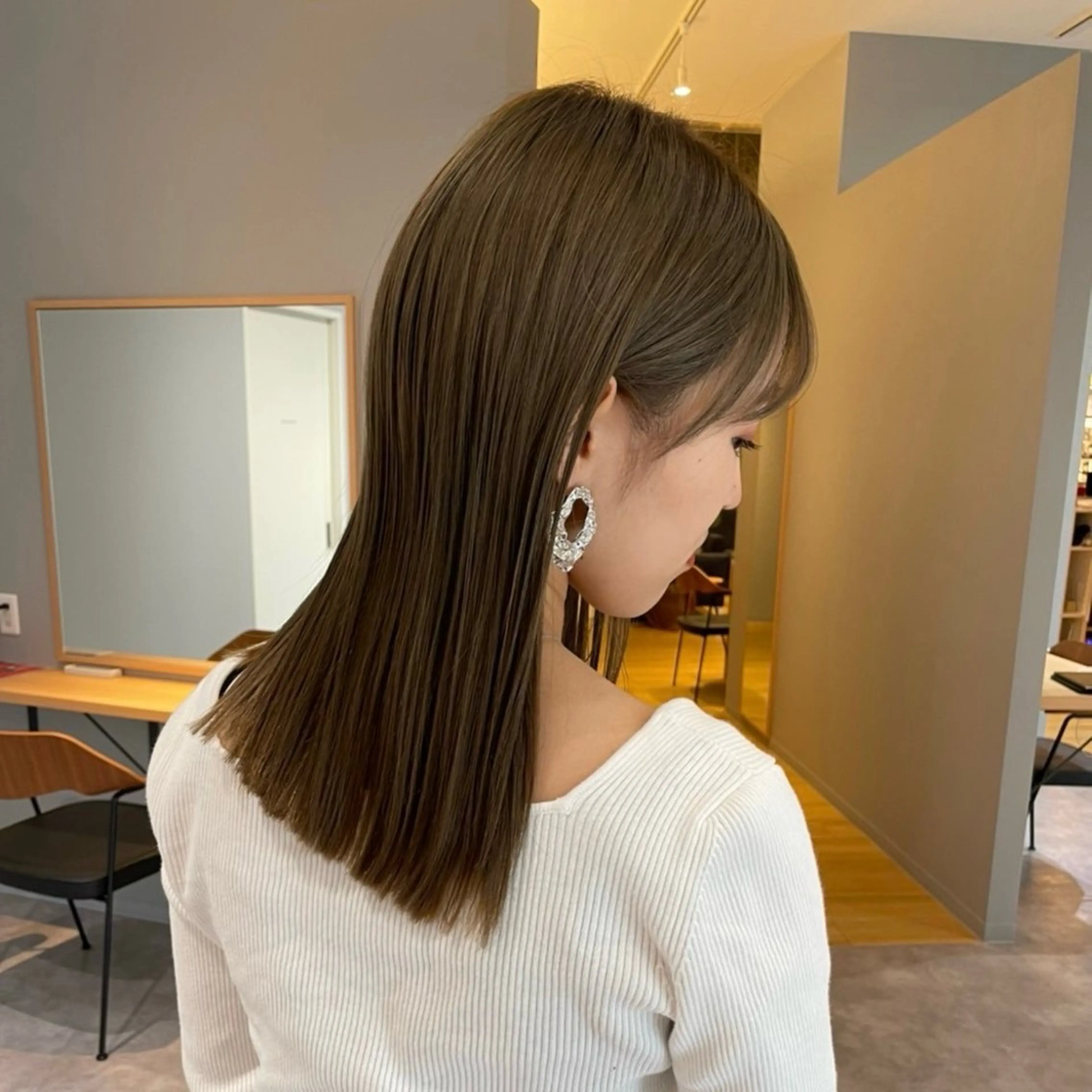 セミロング 暖色/ボブ/吉岡美音 GIEN NU茶屋町のヘアスタイル