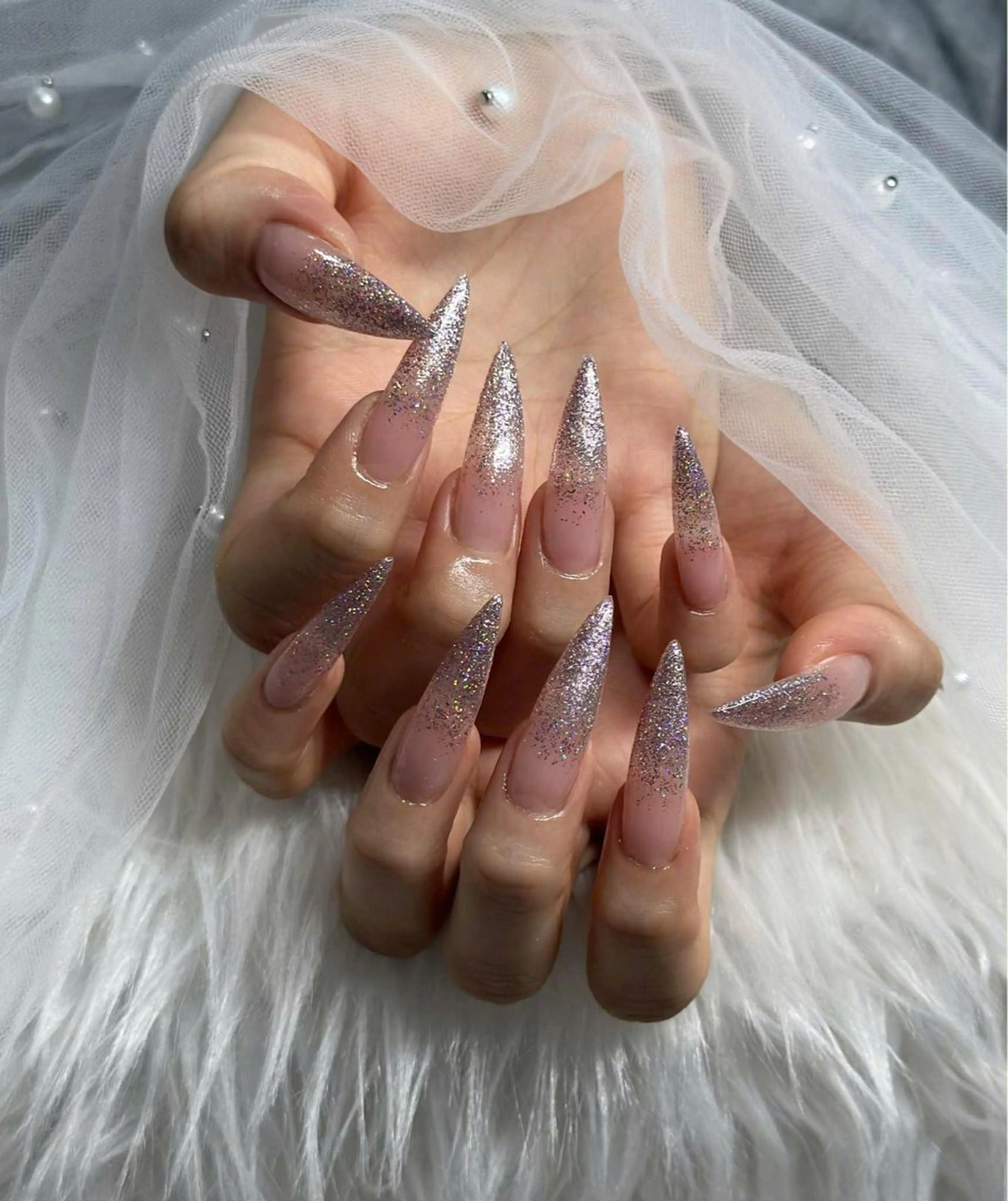 ネイル オーロラネイル フレンチネイル ジェルネイル ハロウィン キラキラネイル ハンドネイル H.baby Nail Salonのネイルデザイン