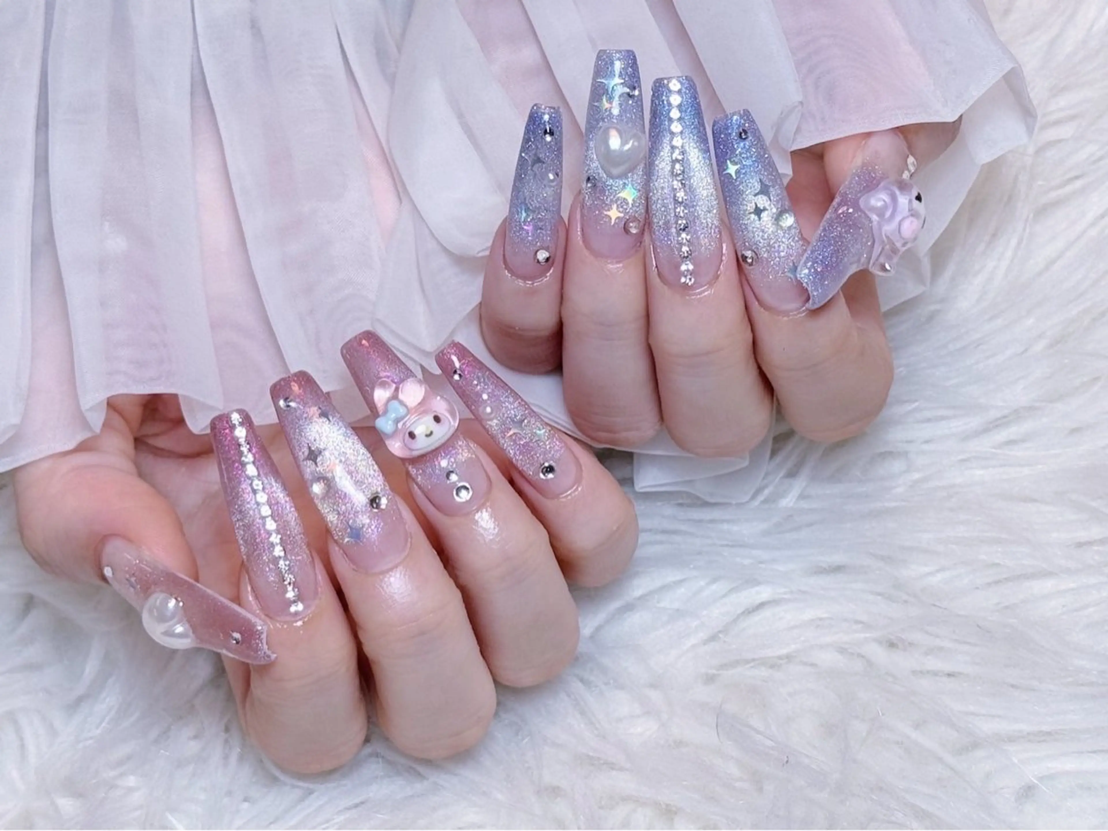 ネイル ハンドネイル ☁️Yun nail KiKi☁️のネイルデザイン