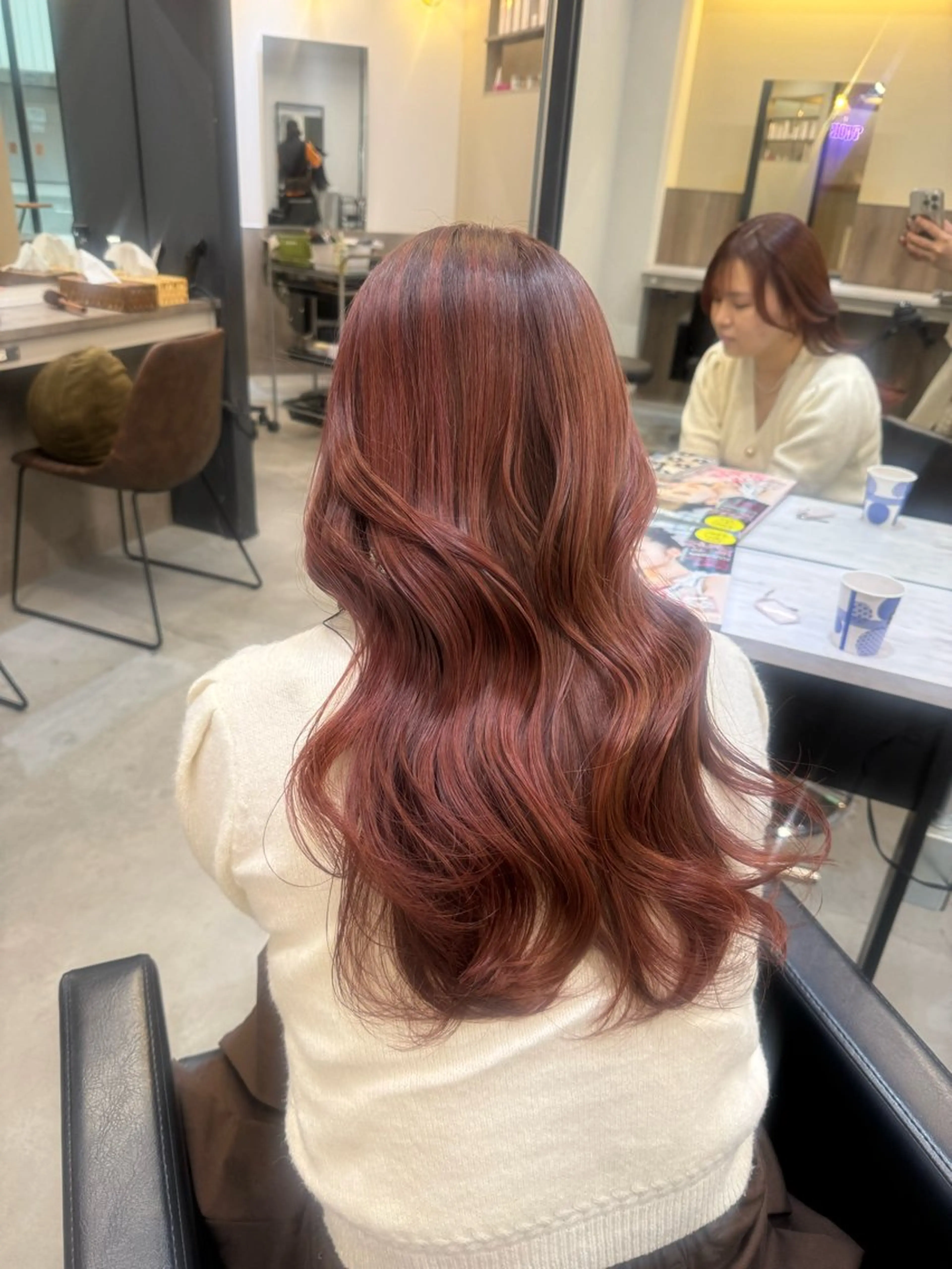セミロング カラー 韓国ヘア🇰🇷 中島志菜のヘアスタイル