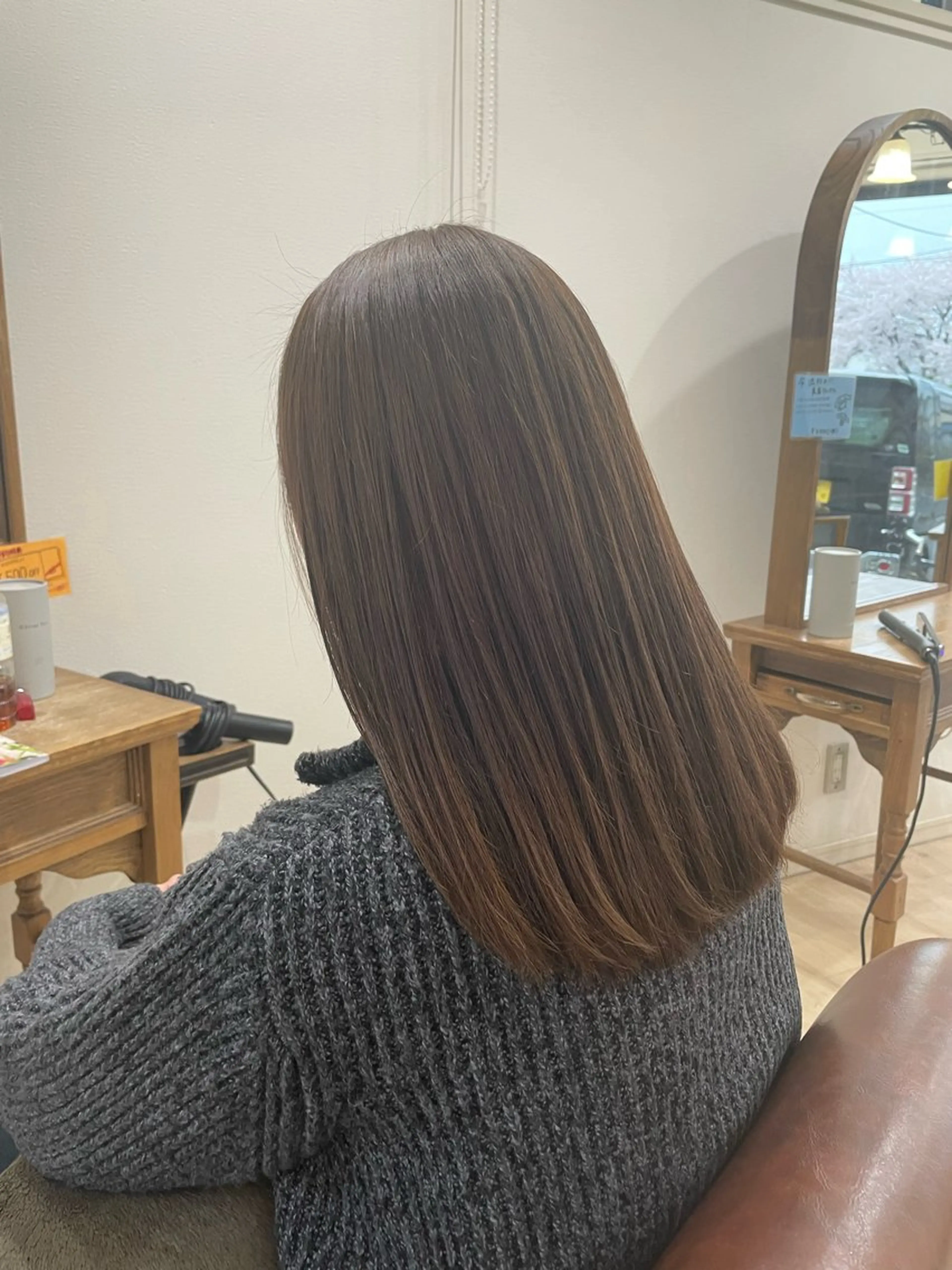 ロング カラー 原田 桜花のヘアスタイル