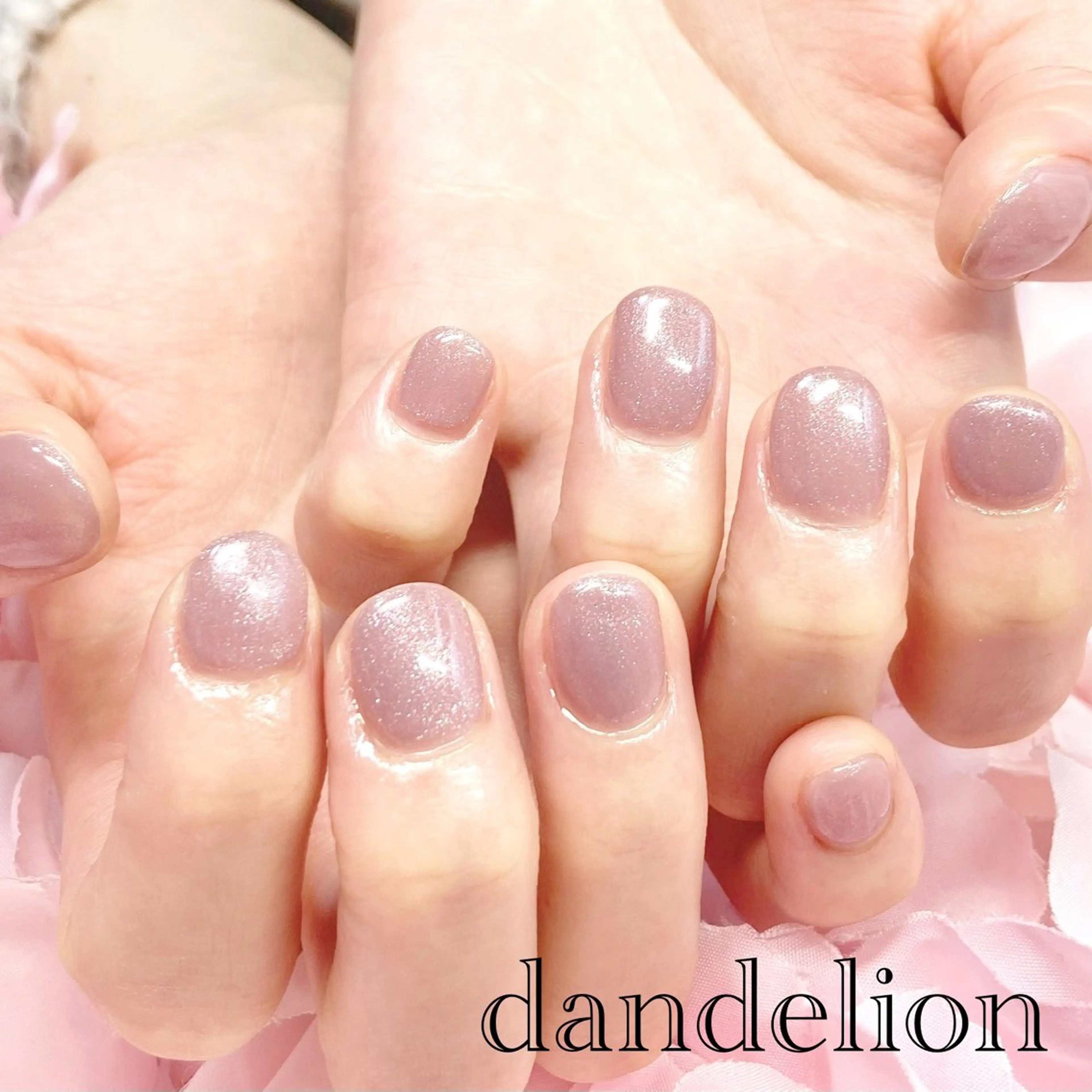 ネイル ハンドネイル ハンドケア dandelion ダンデライオンのネイルデザイン