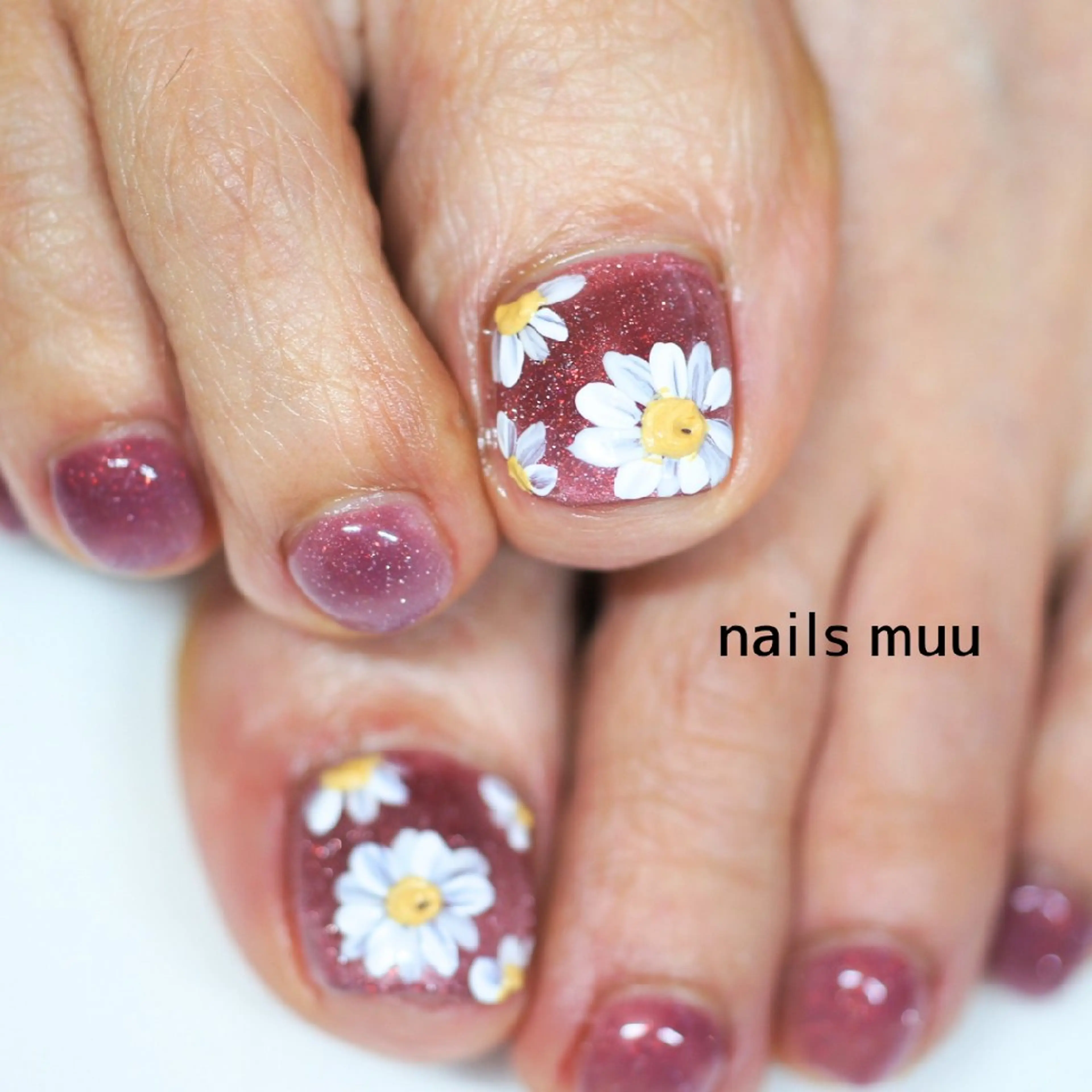 ネイル フラワーネイル フットネイル マグネットネイル フットネイル nails muu まゆのネイルデザイン