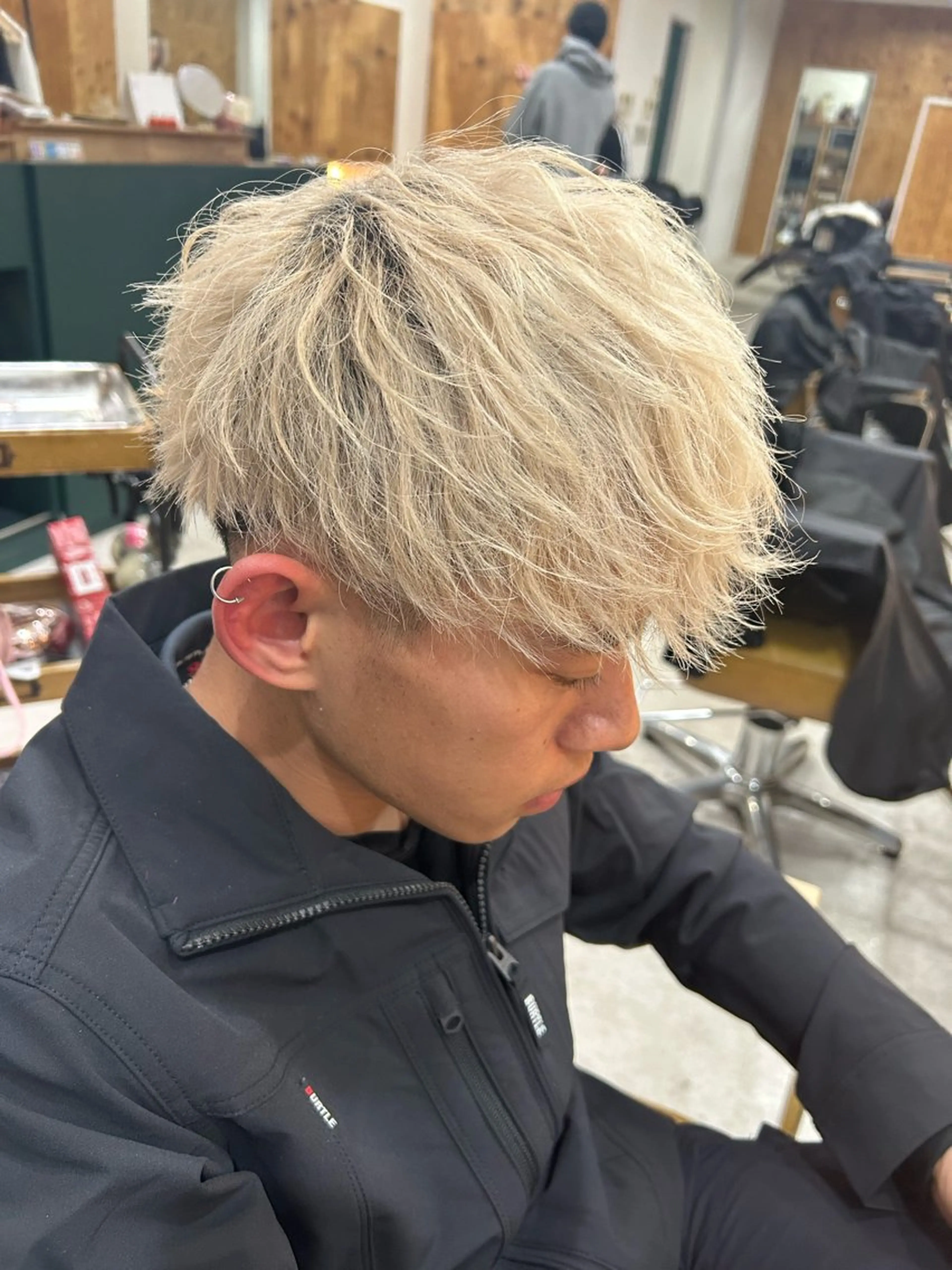 カラー ヘアアレンジ メンズ カット ヘアカラー 《メンズ特化》 早川 愛斗のヘアスタイル