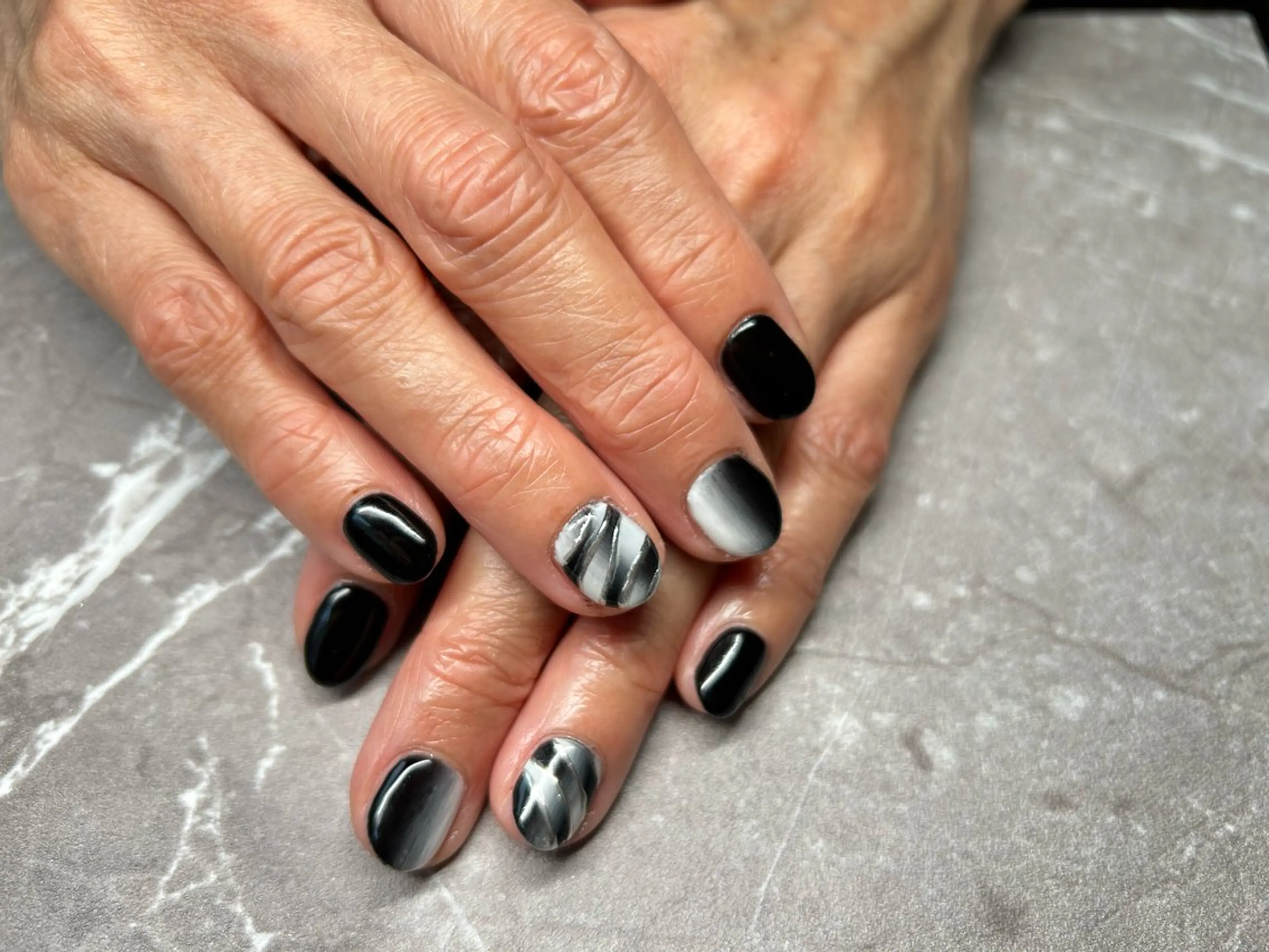 ネイル ハンドネイル Lisa’s Salonのネイルデザイン