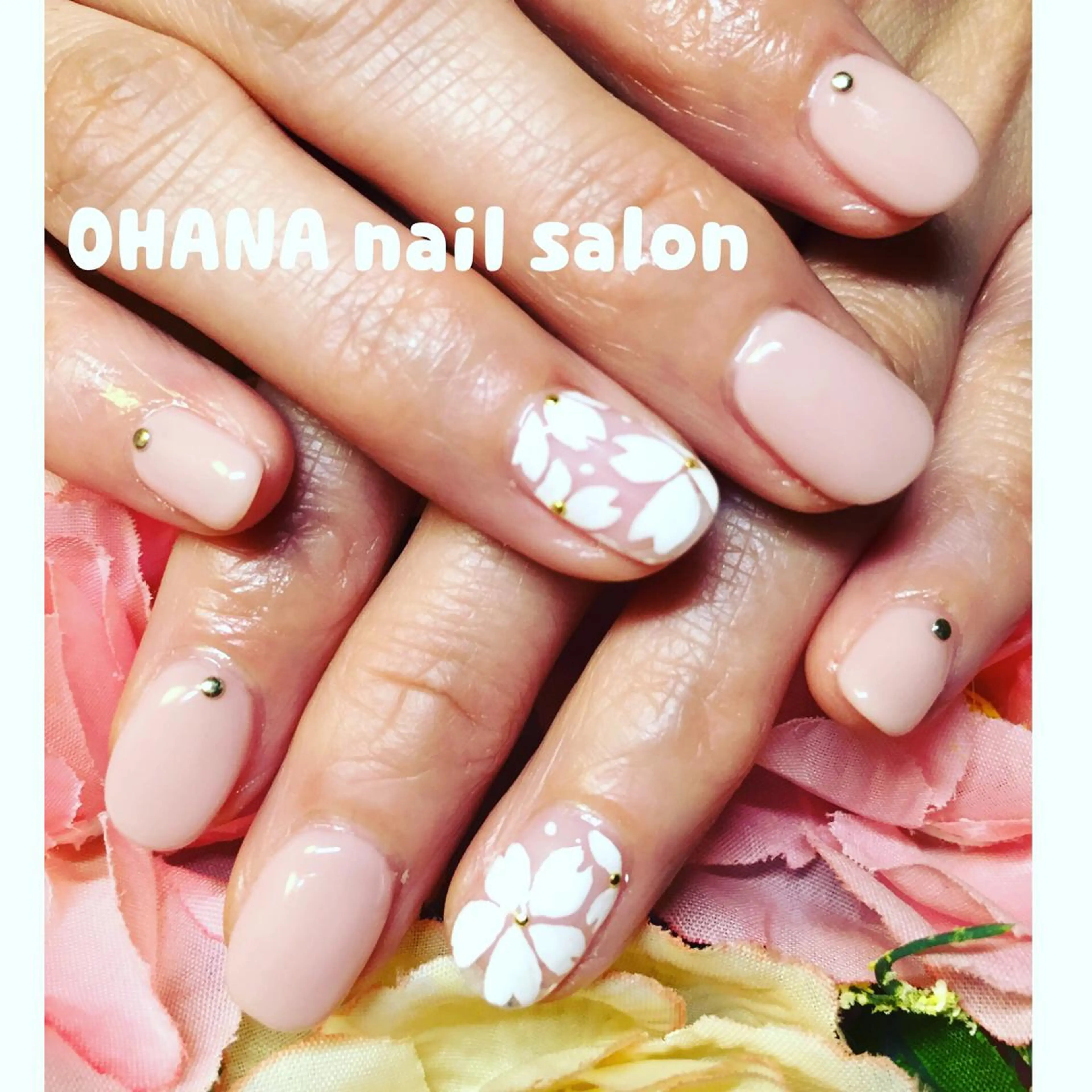 ネイル アートネイル 桜ネイル ジェルネイル シンプルネイル 春ネイル 那覇🏝️台湾人 ネイリストSHIUのネイルデザイン