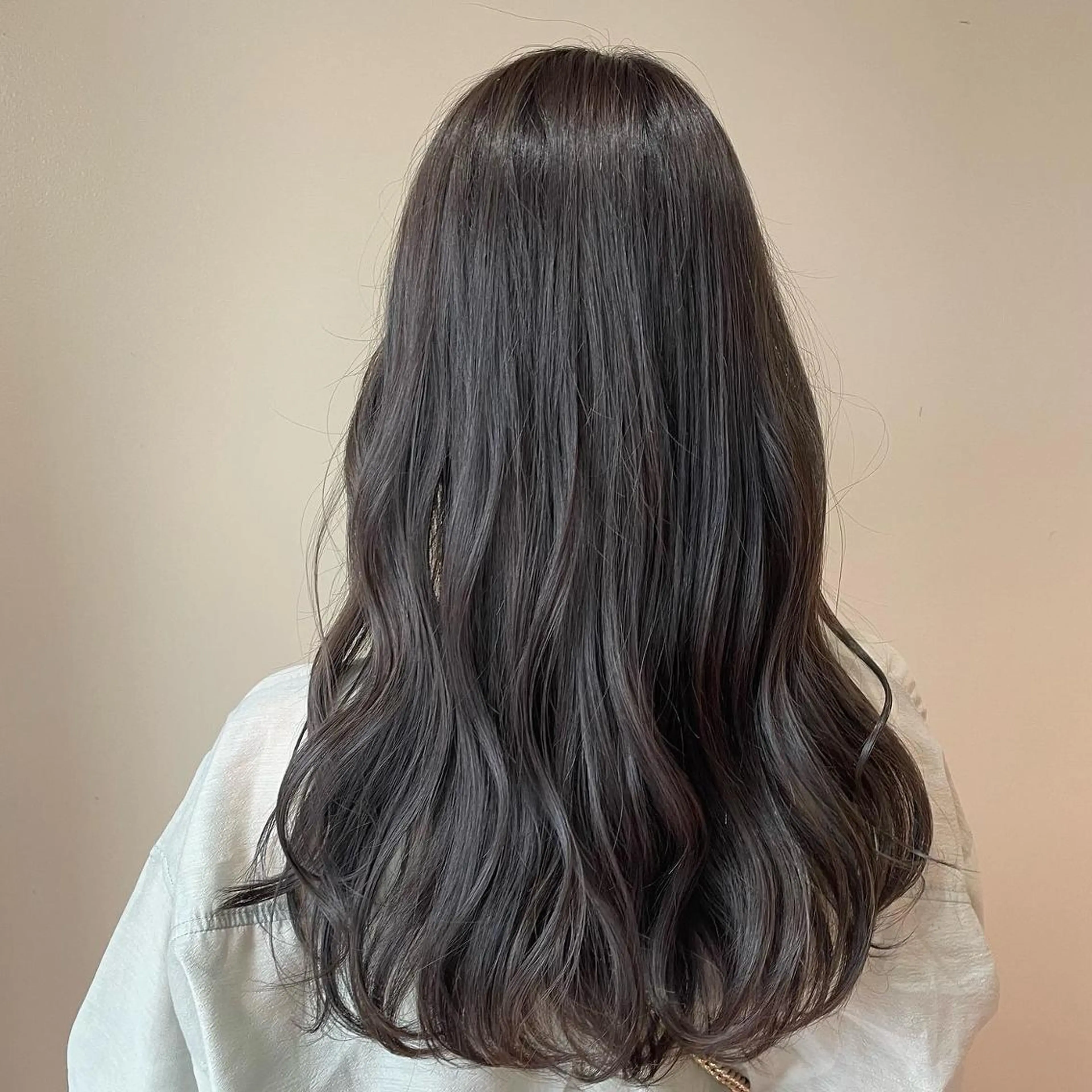 ミディアム 🎀  minori おたく美容師  🪽のヘアスタイル