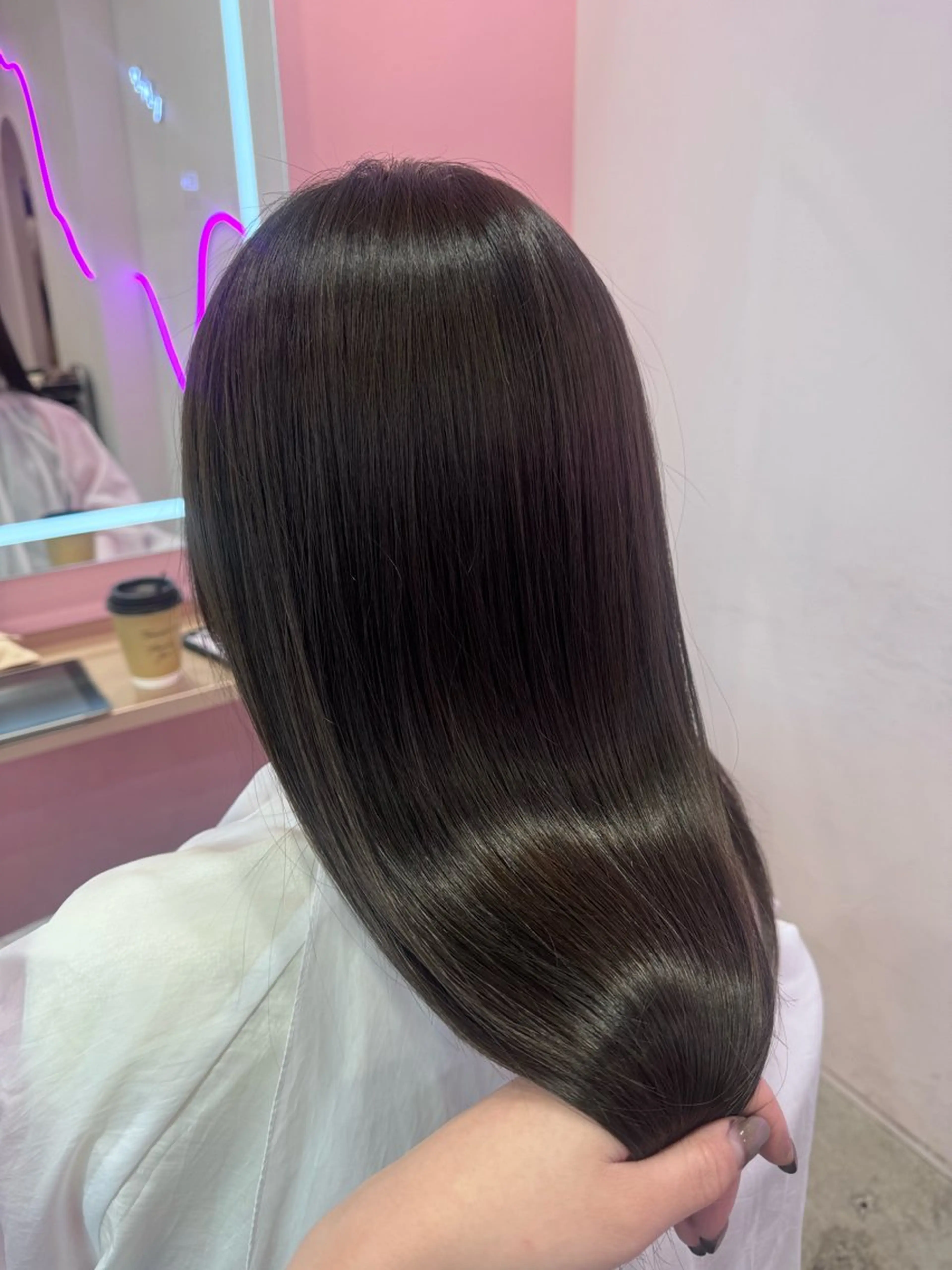 ロング カット ヘアカラー wixymimi　hair salon所属・艶カラー✨レイヤー 𝐚𝐲𝐚𝐤𝐚のヘアスタイル