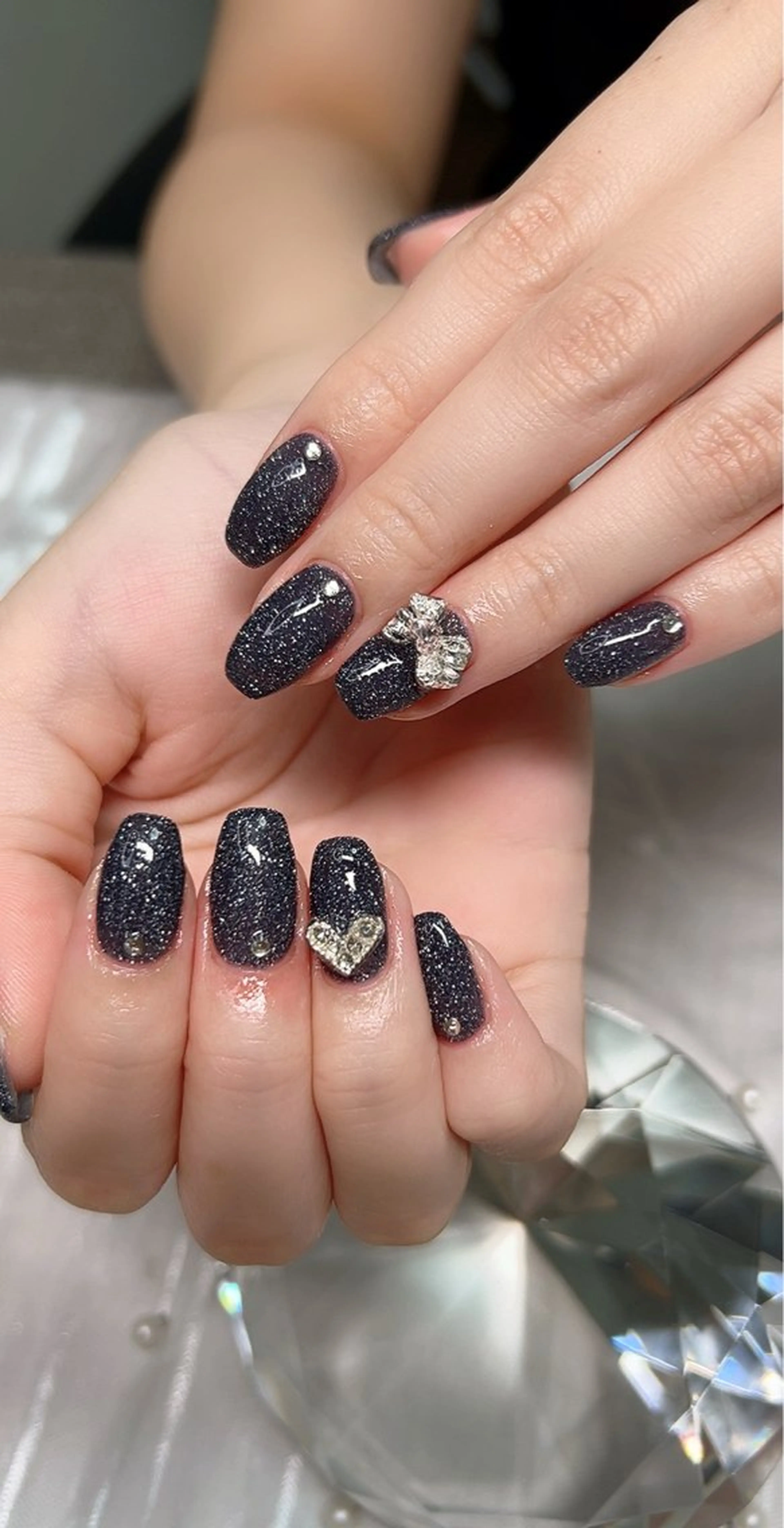 ネイル オーロラネイル ミラーネイル オフィスネイル ワンカラーネイル シンプルネイル ハンドネイル Cute Tips nailのネイルデザイン