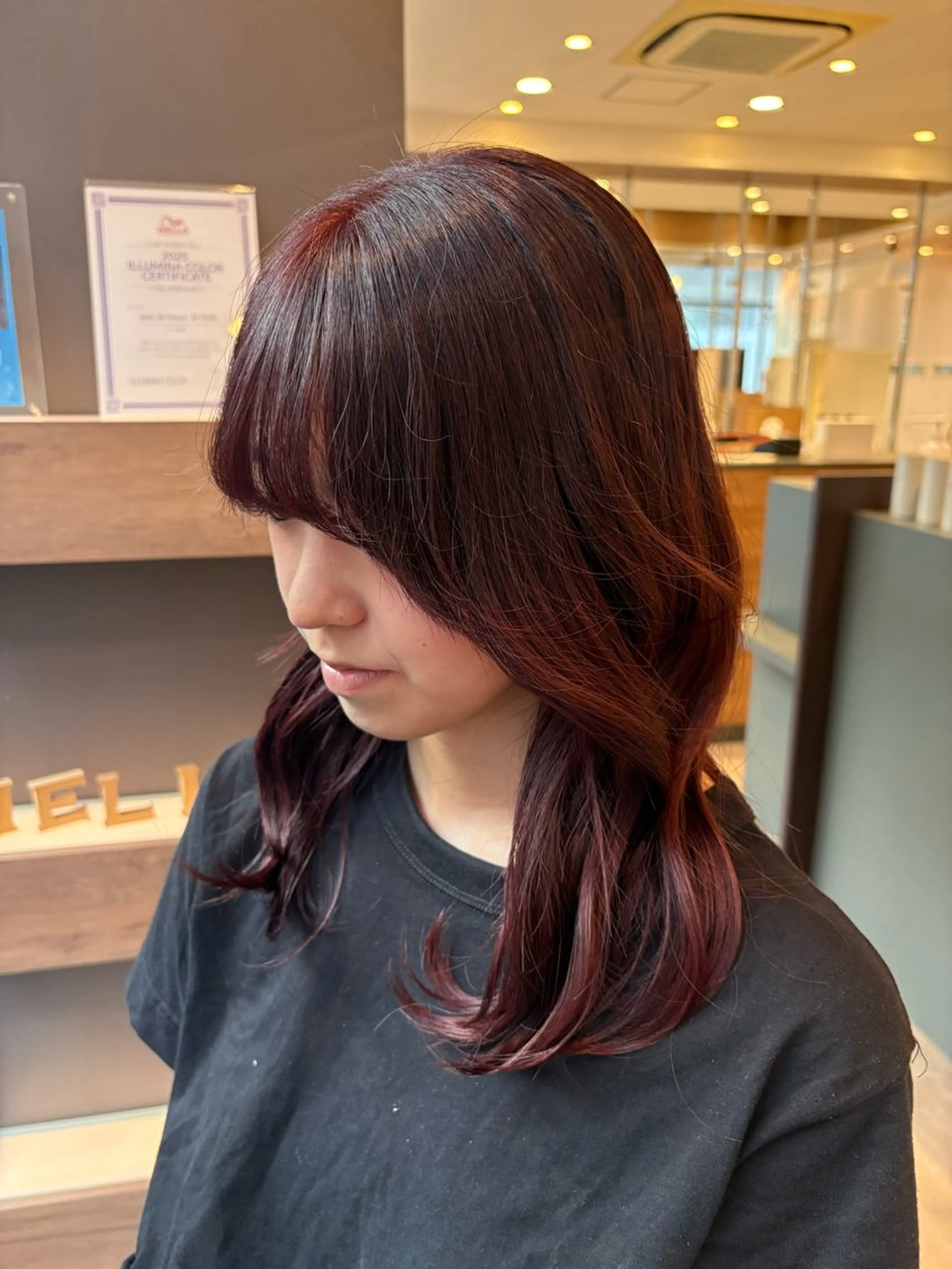 ロング カラー ボルドーカラー ヘアカラー まほ/ あべの/braceのヘアスタイル