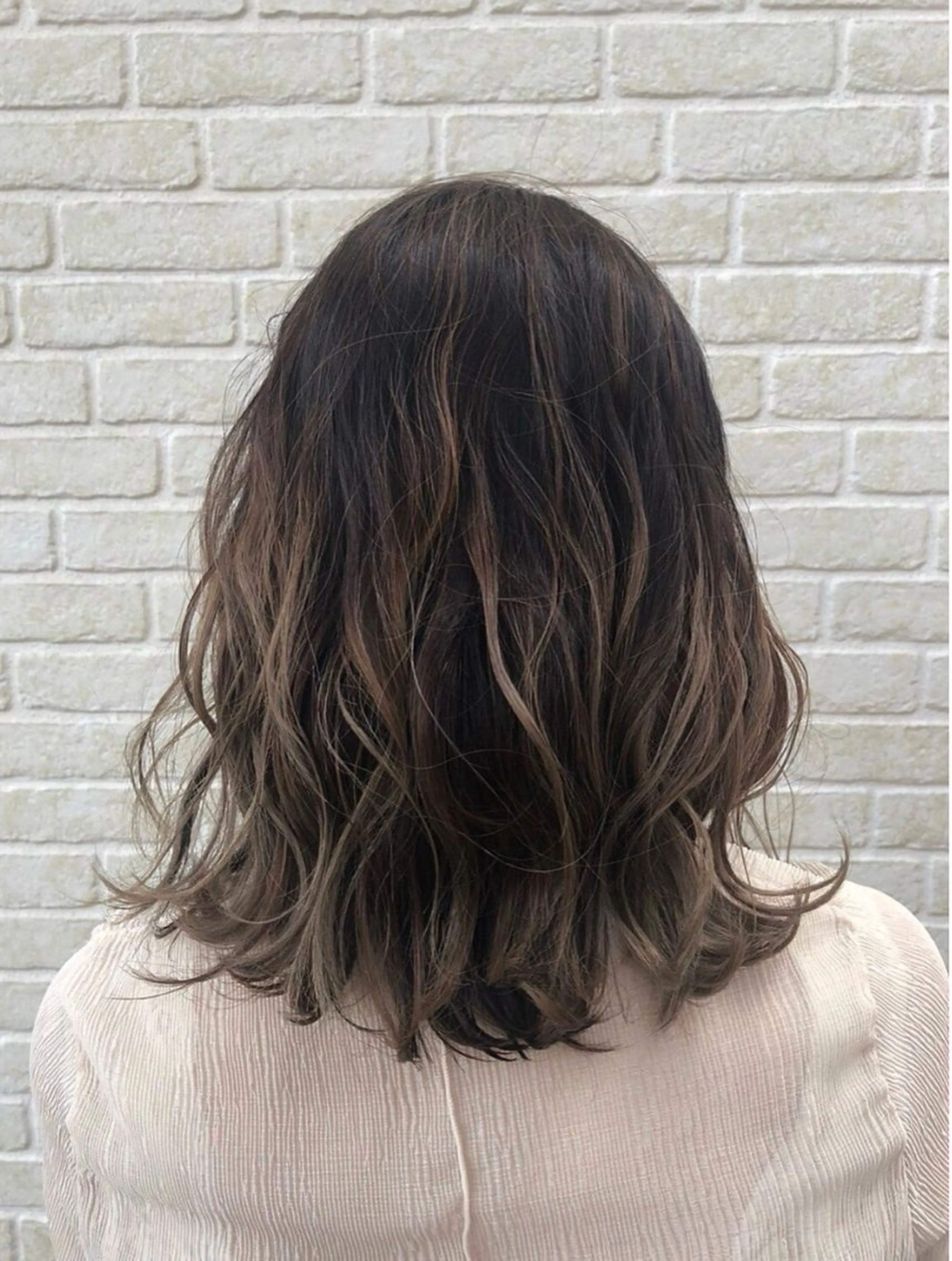 セミロング カラー や えのヘアスタイル