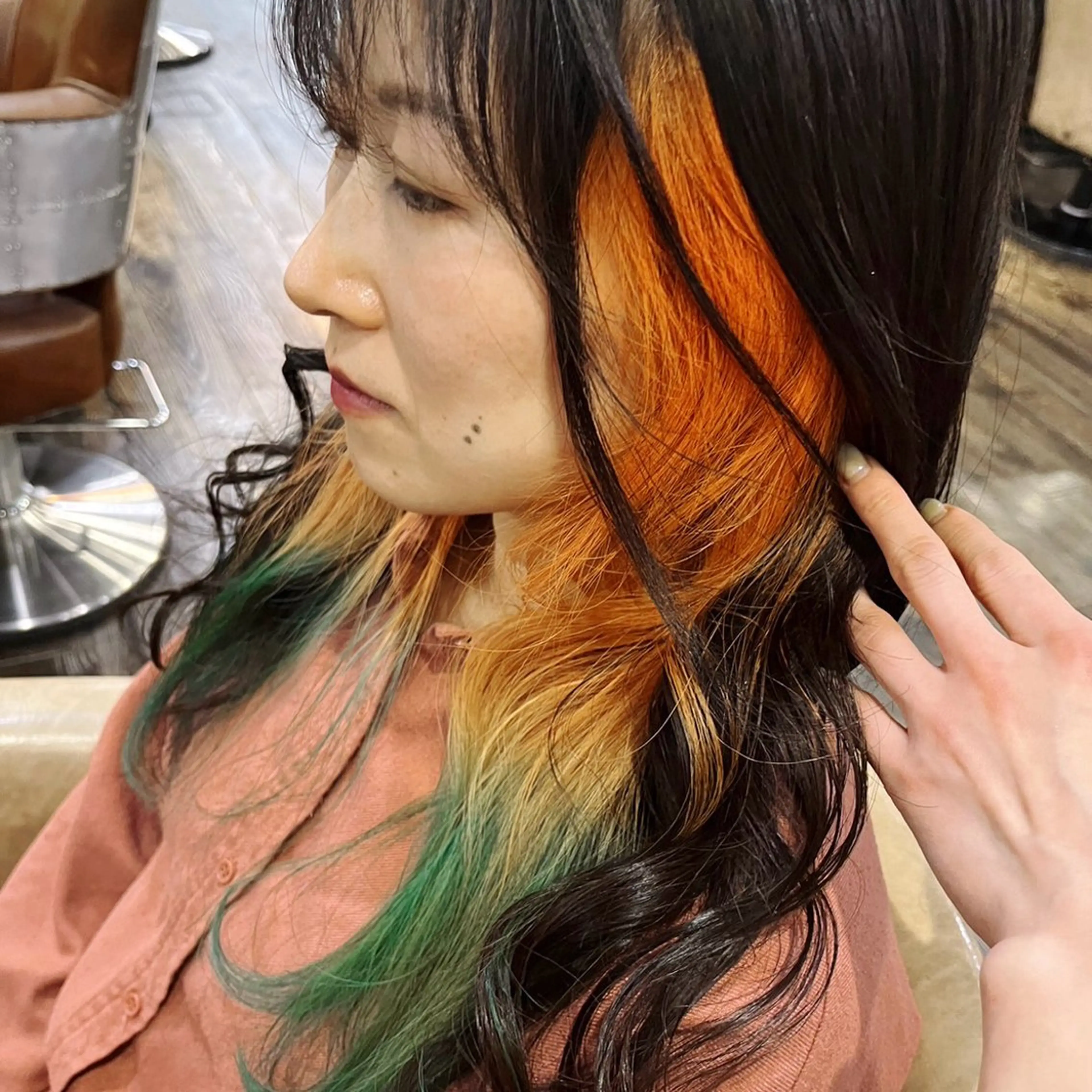 ロング カラー HAIR SALON M Fe's 池袋所属・👾坂田 天音👾のヘアスタイル