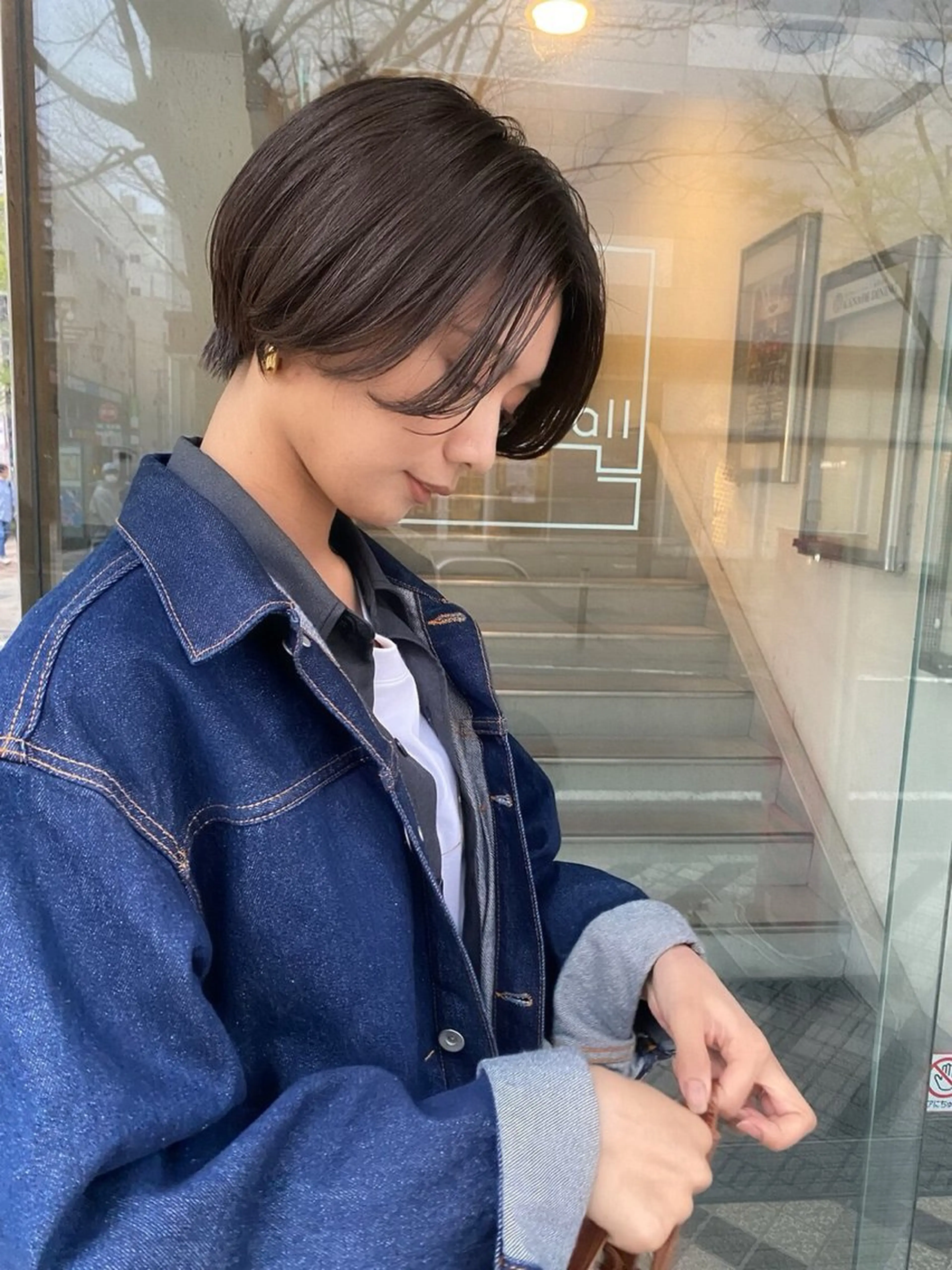 ショート rino LUVISMのヘアスタイル