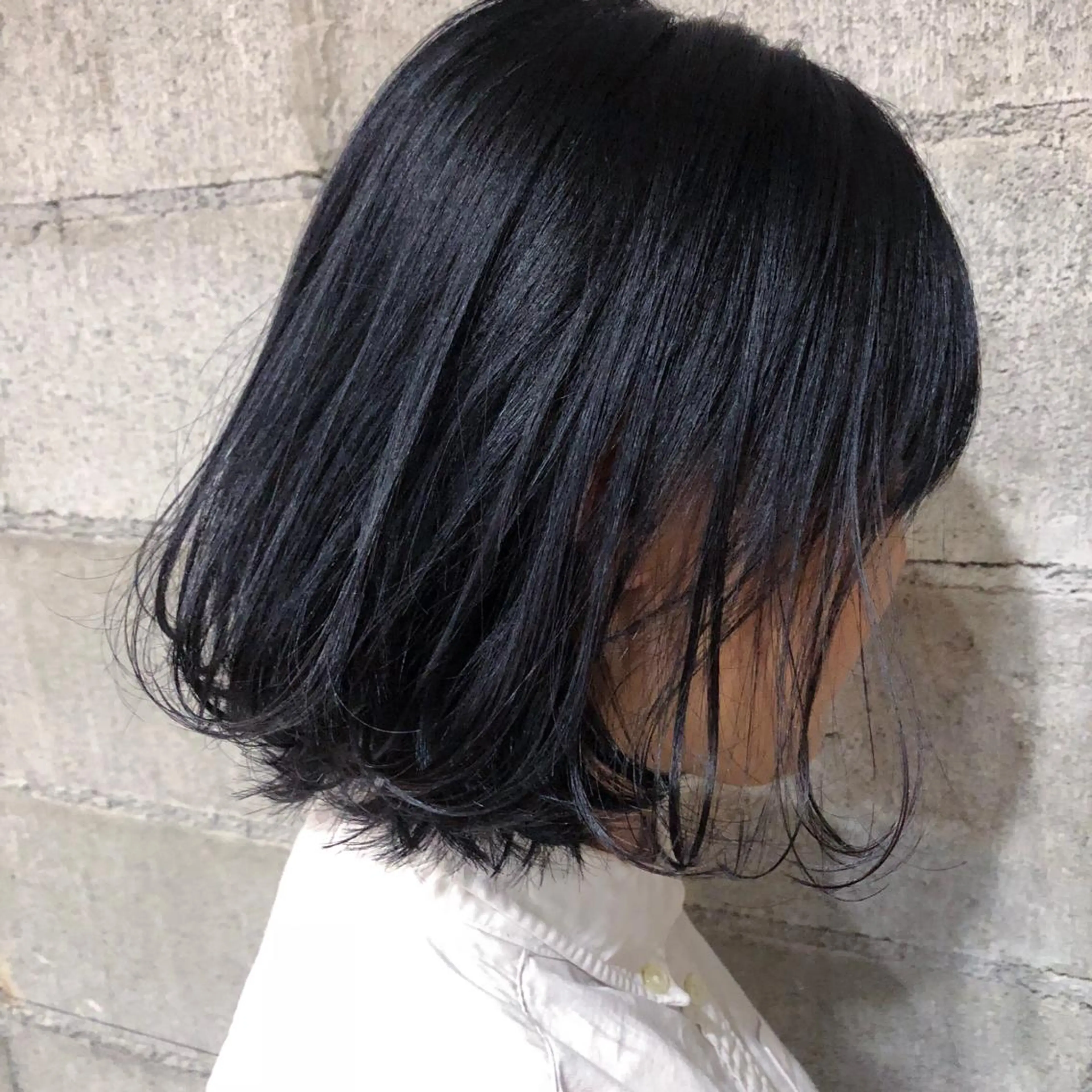 ショート カラー ネイビーカラー ボブ カット SALOWIN 梅田所属・山口滉斗/美髪 縮毛矯正/髪質改善のヘアスタイル