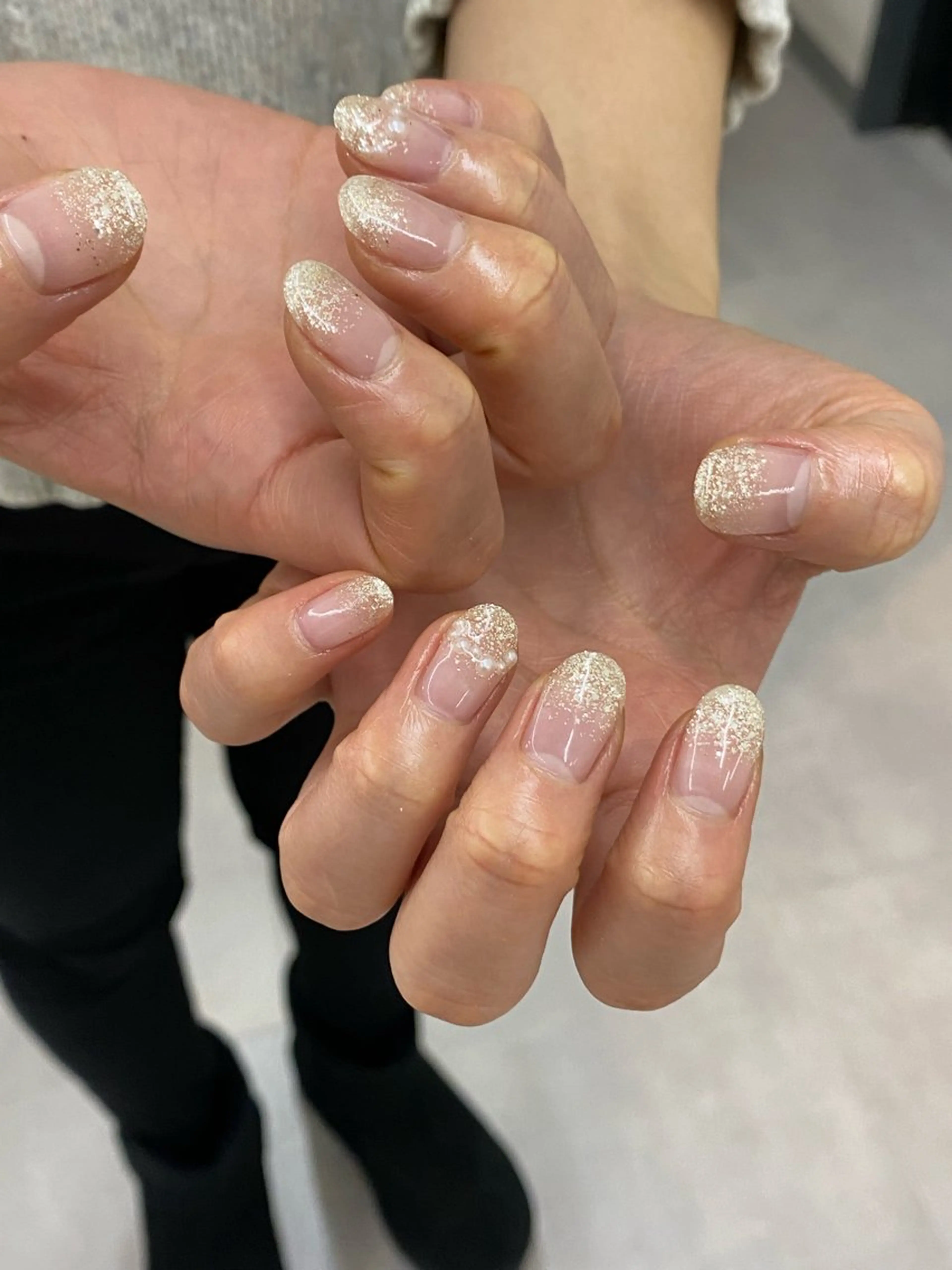 ネイル ハンドネイル ニュアンス / 鉱物 natsukiのネイルデザイン