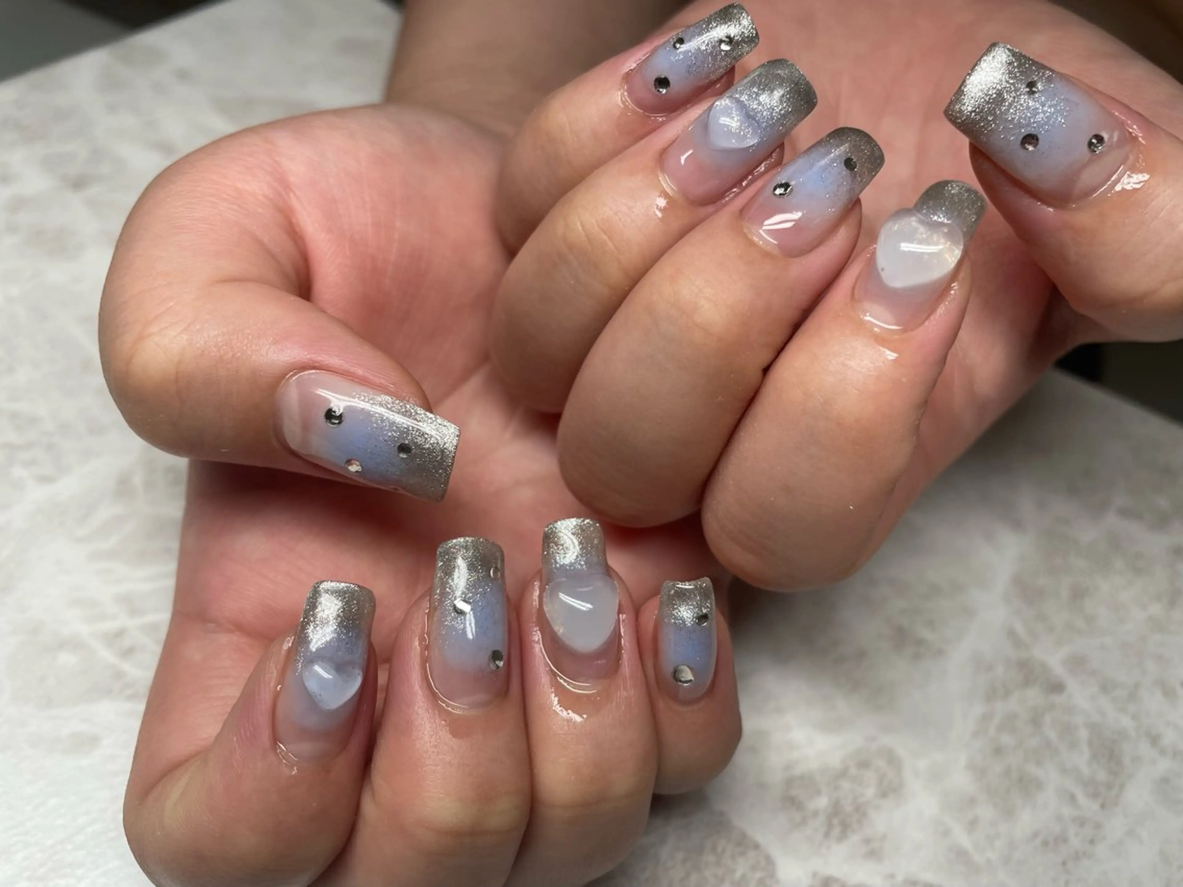 ネイル ハンドネイル Roi〈ロワ〉 Minakoのネイルデザイン