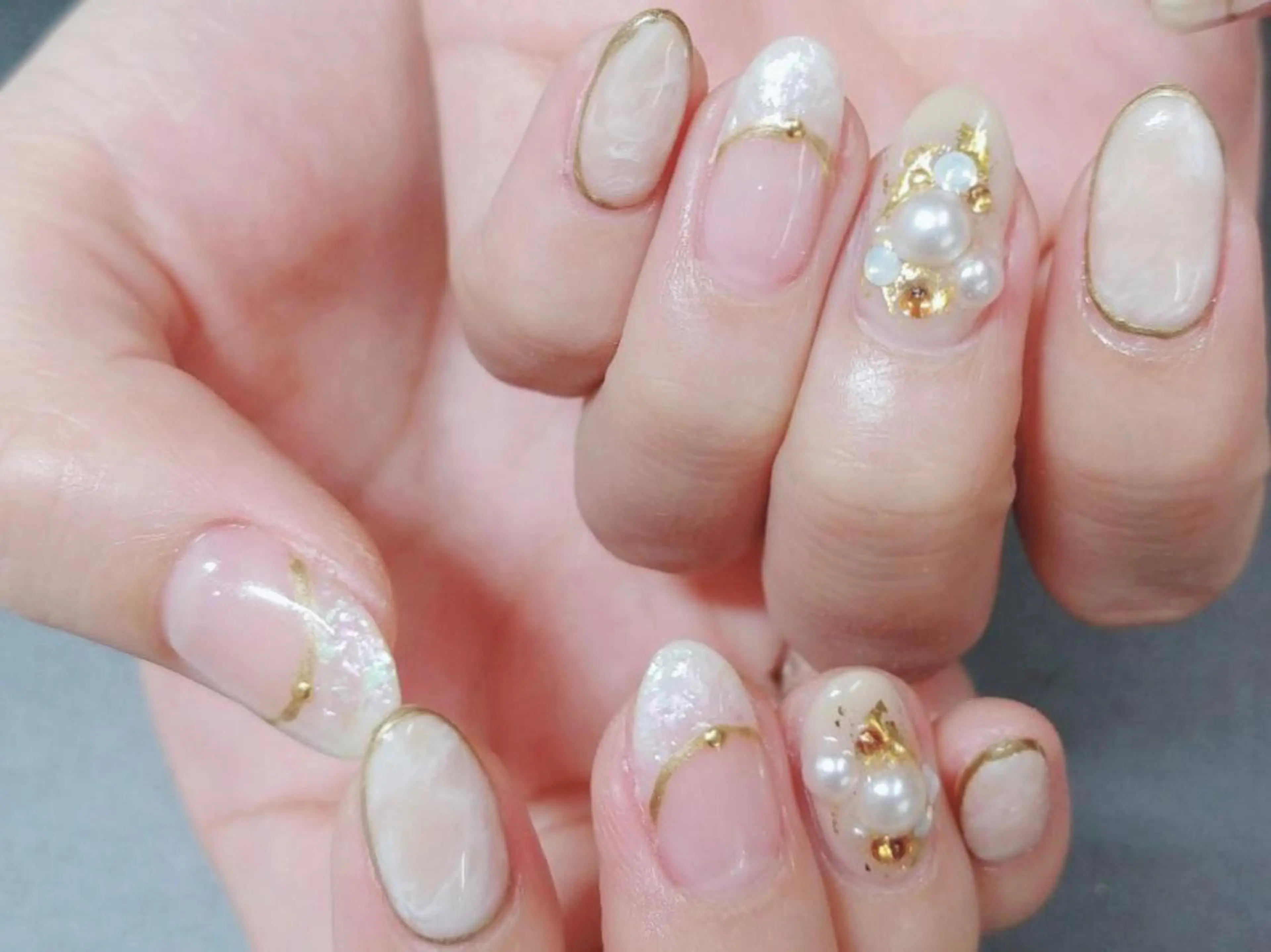 ネイル フレンチネイル オフィスネイル Nail lieNのネイルデザイン
