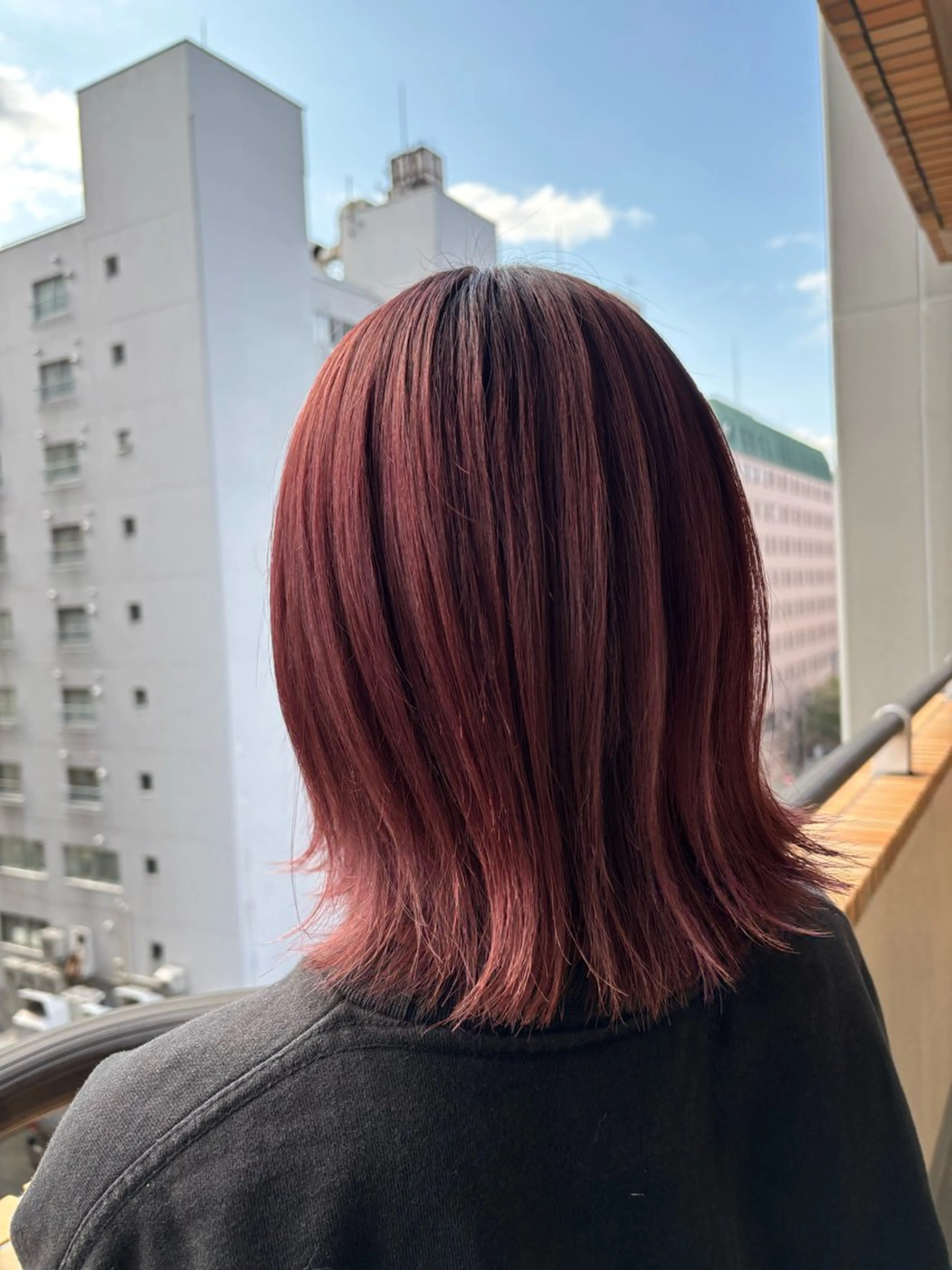カラー ブリーチ レッドカラー カット ヘアカラー トリートメント sato harunaのヘアスタイル