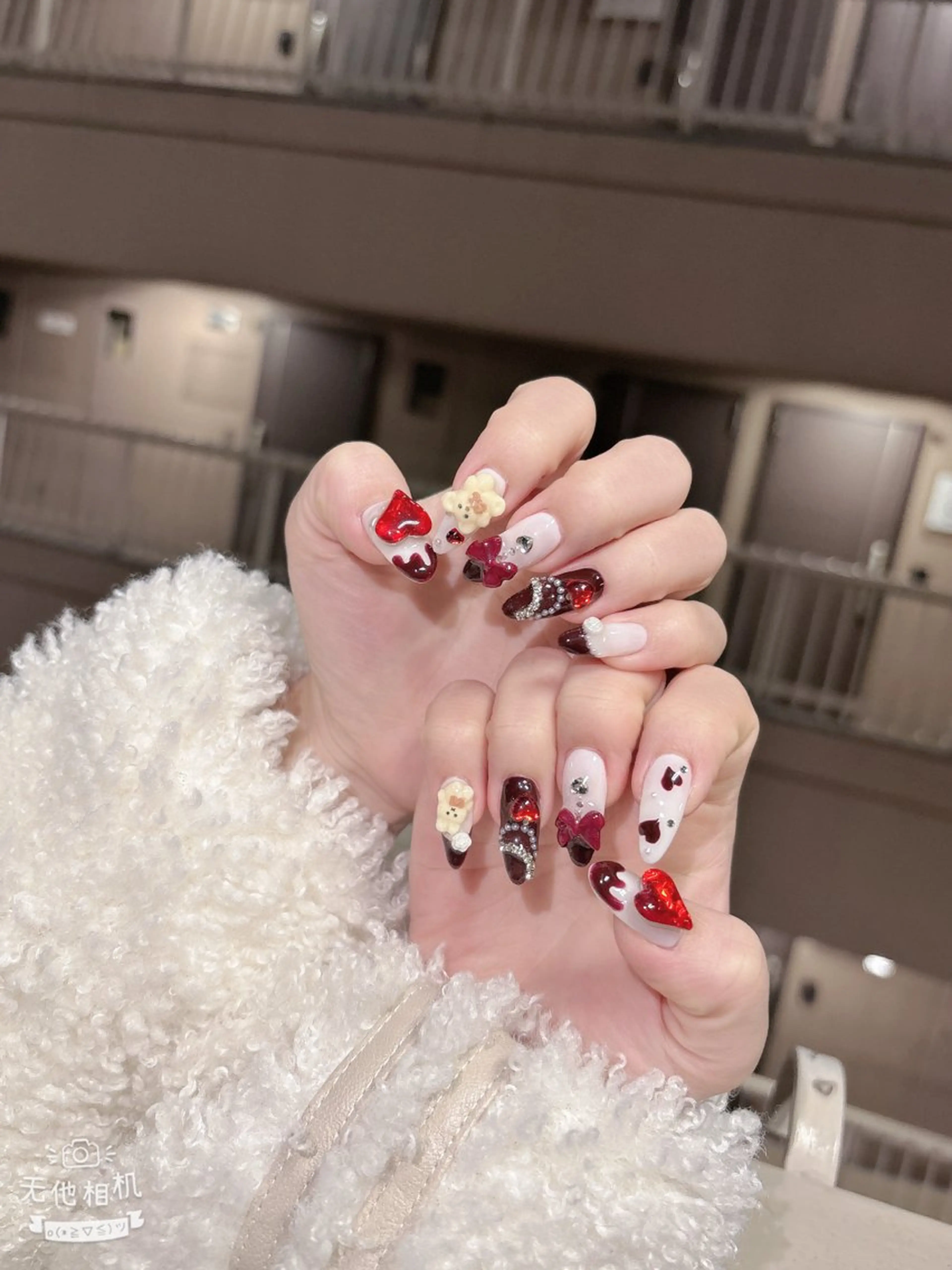 ネイル 成人式 ロングネイル マグネットネイル 大理石ネイル(マーブル) 持ち込み ハンドネイル Momoa nail salon所属・MoMoA Nail ネイル長さ出し専門店のネイルデザイン