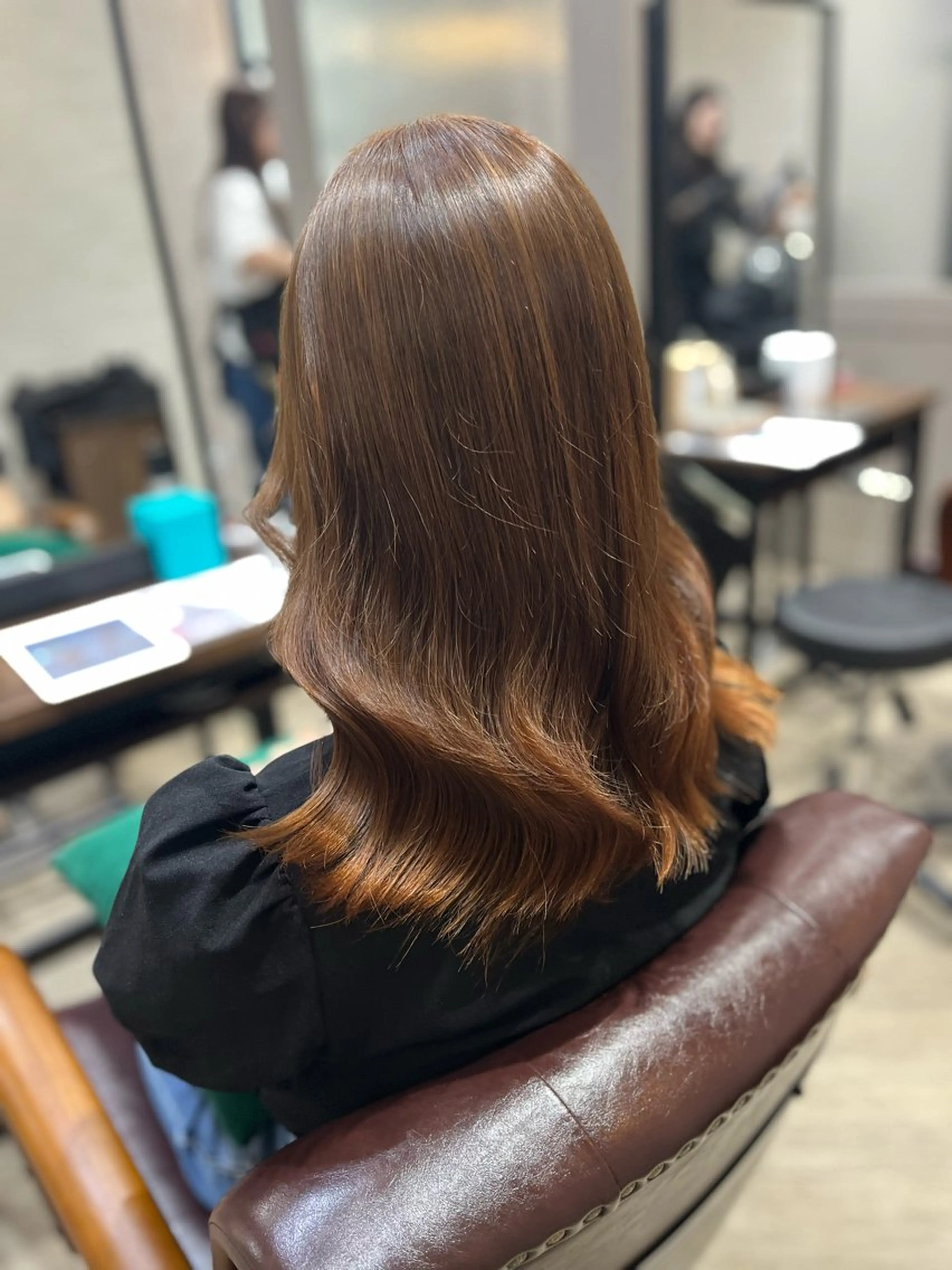 セミロング カラー ブラウンカラー オレンジ オレンジブラウン ヘアカラー トリートメント 🫧ぷる艶カラー🫧 Yuubi🦩のヘアスタイル