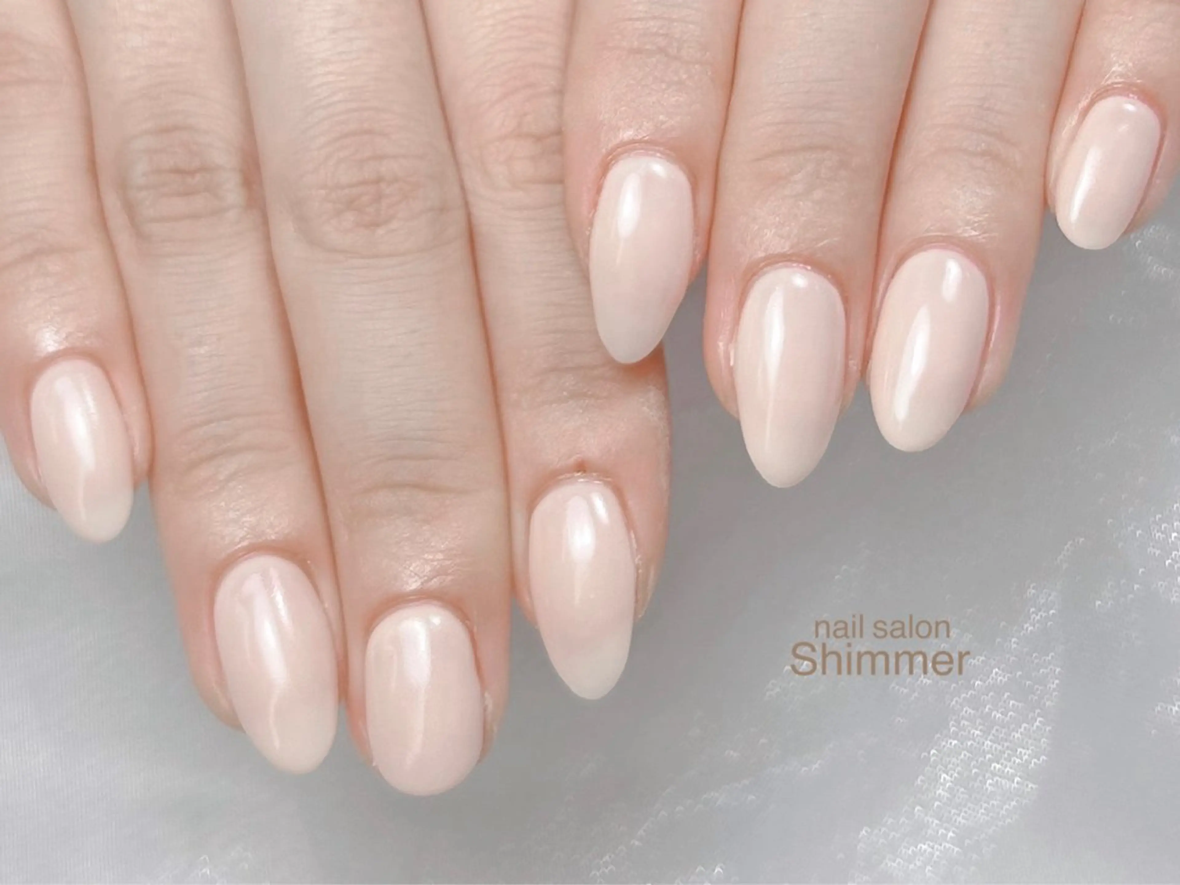 ネイル ハンドネイル Shimmer Risaのネイルデザイン