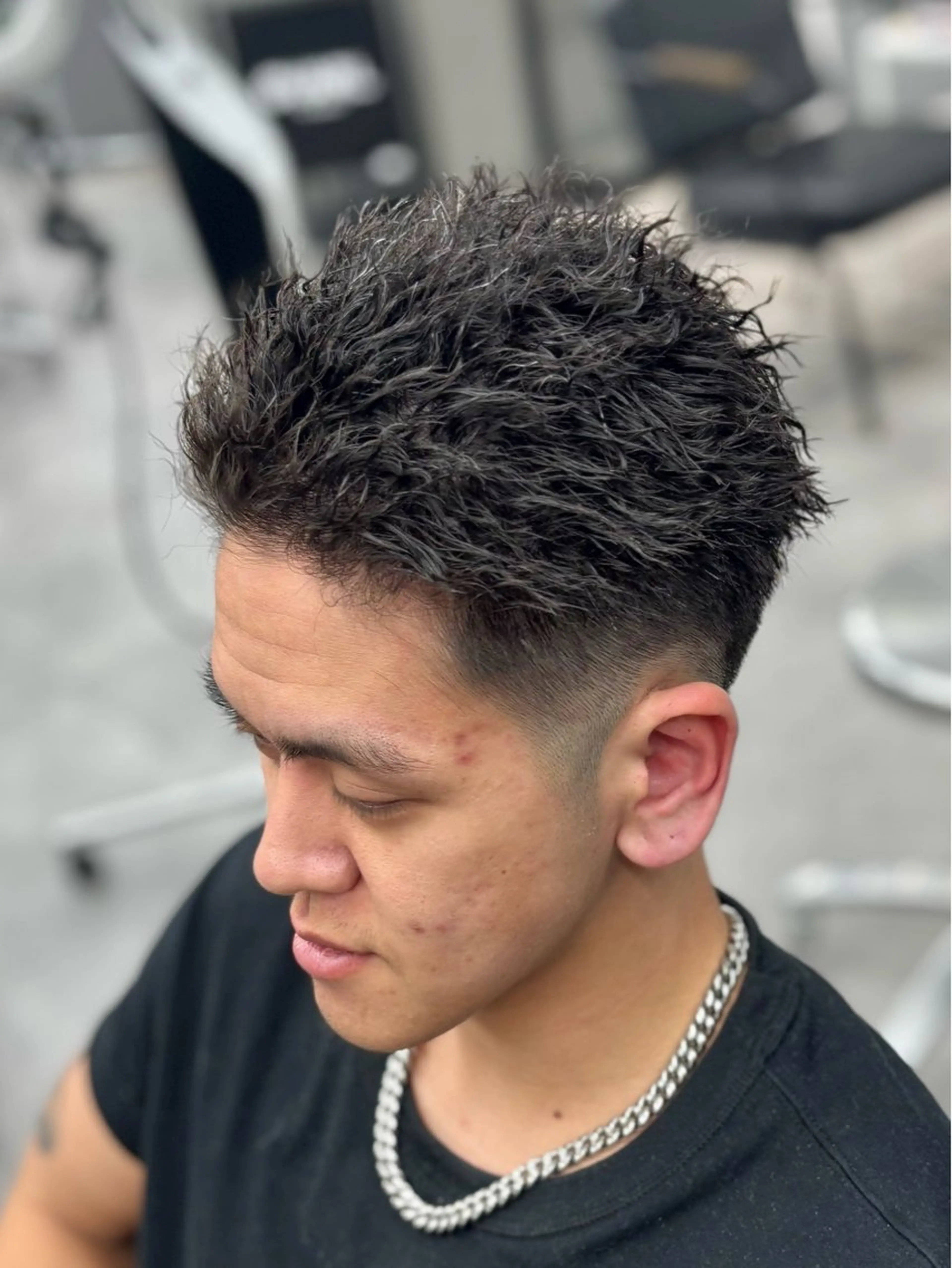 パーマ メンズ オールバック フェードカット メンズパーマ メンズツイストパーマ 刈り上げ カット パーマ 【OVARL】 メンズパーマ/レオのヘアスタイル