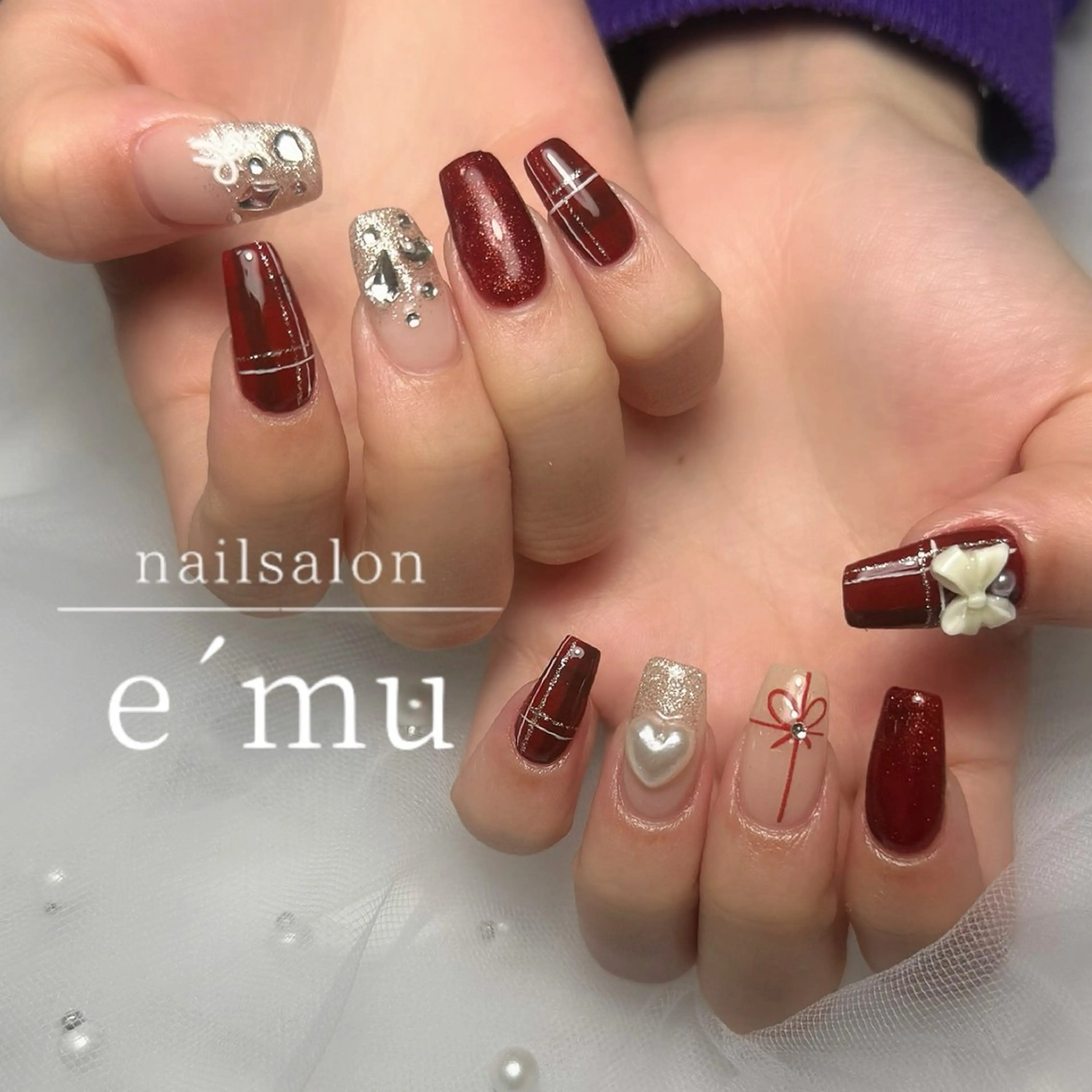 ネイル クリスマス ハンドネイル nailsalon e´muのネイルデザイン