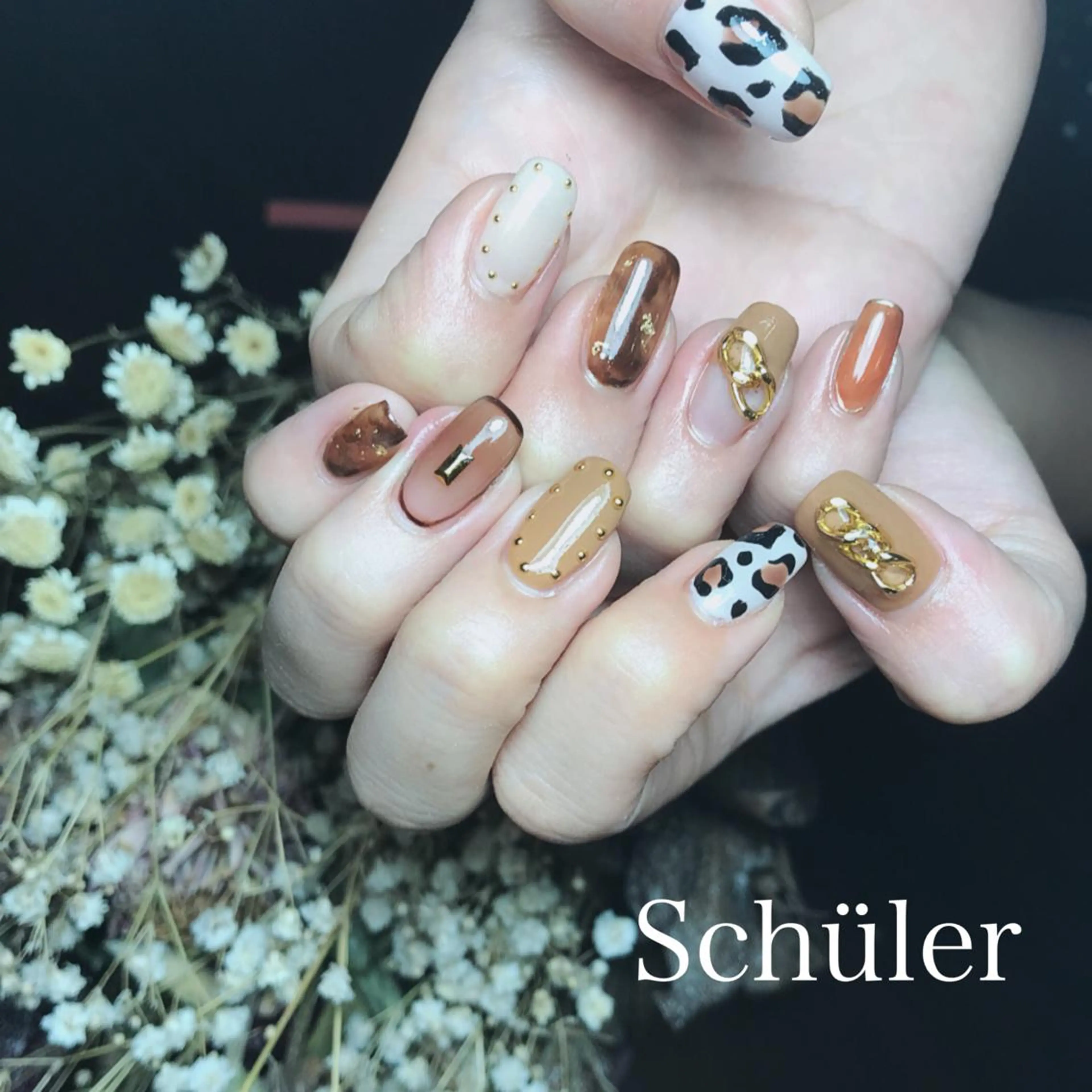 ネイル ハンドネイル Schüler所属・野内 まきのネイルデザイン