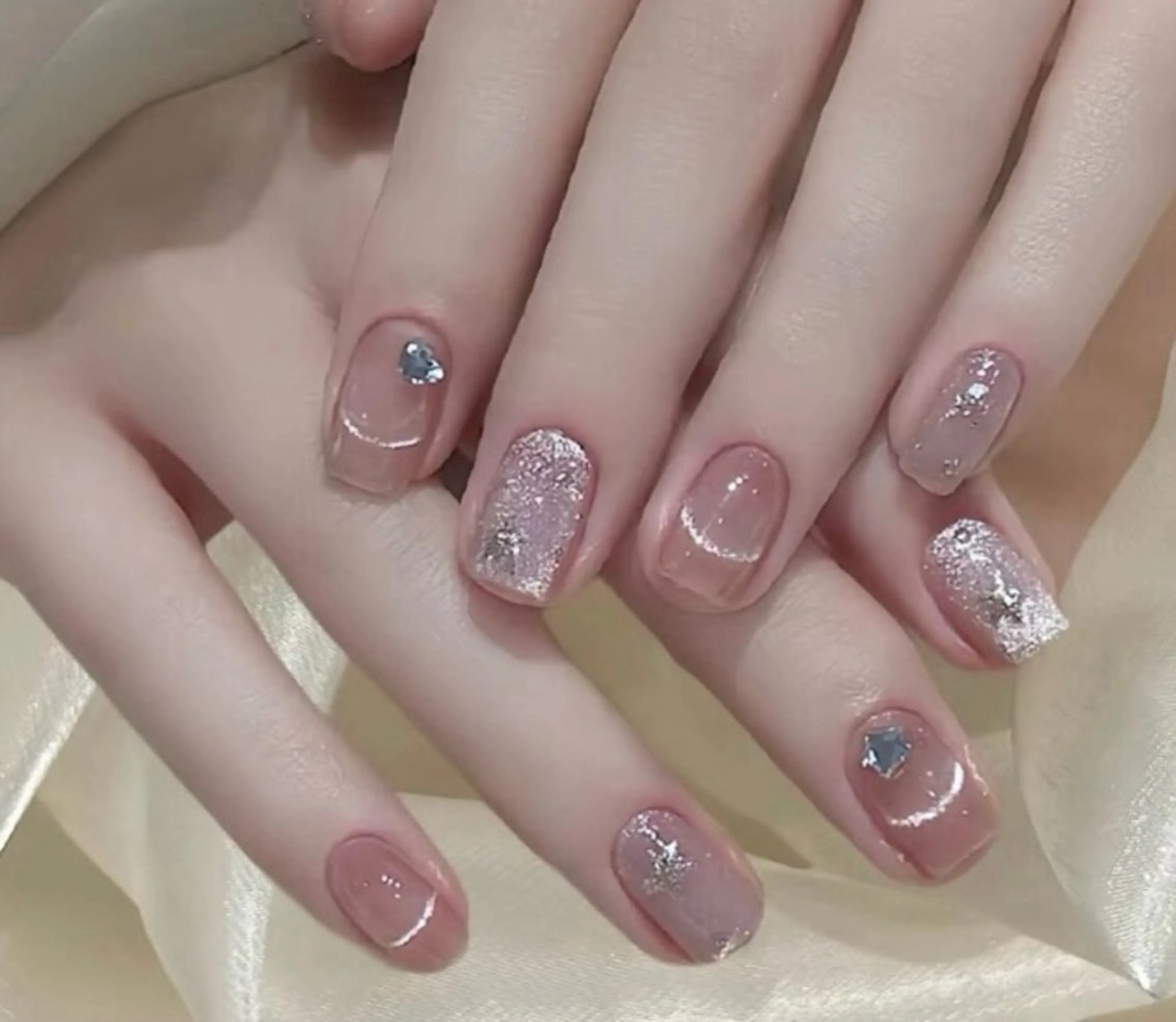 ネイル Pretty J nail salon（長さ出し専門店）所属・Pretty J （長さ出し専門店）のネイルデザイン
