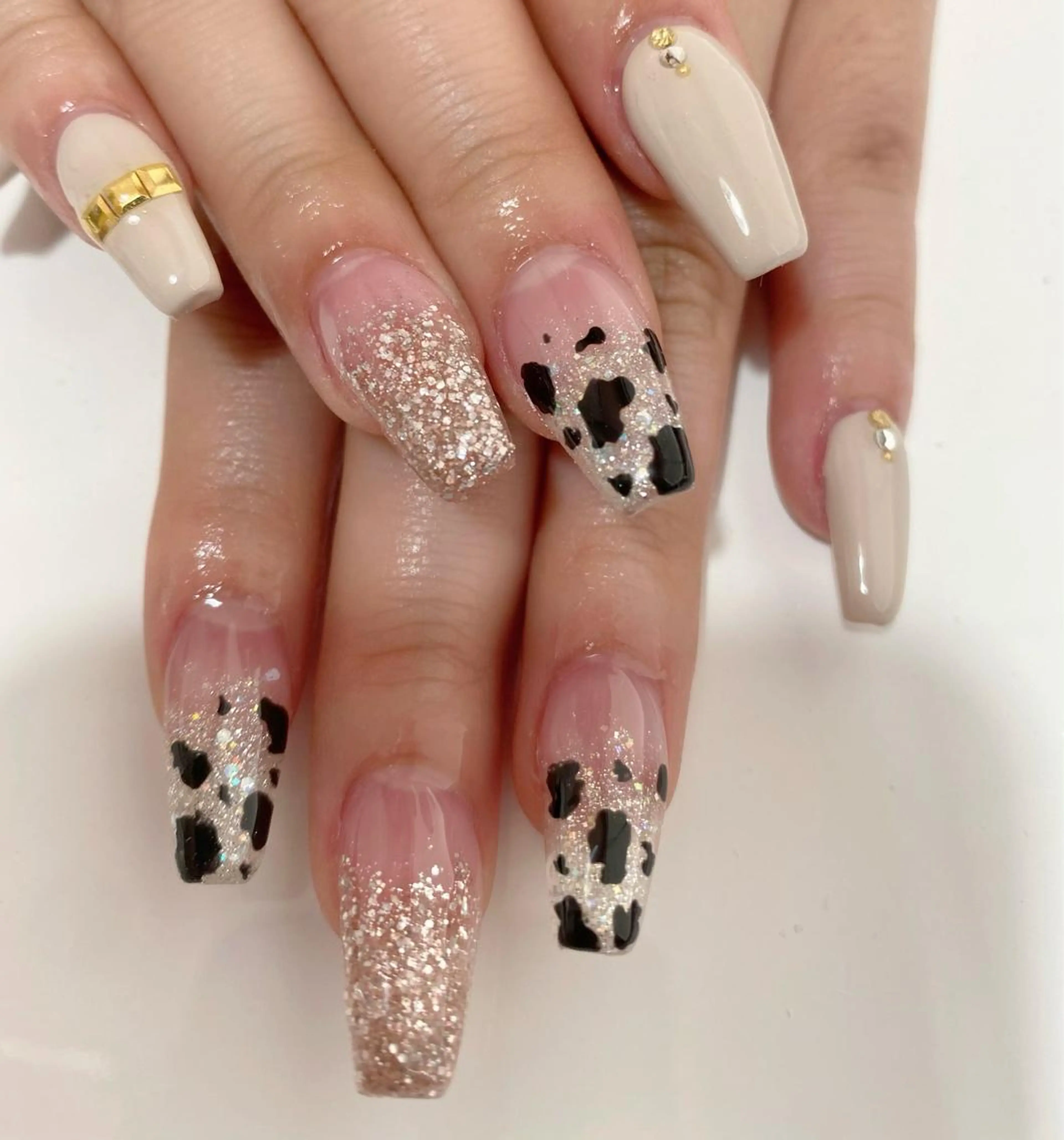 ネイル ハンドネイル 山中 あいのネイルデザイン