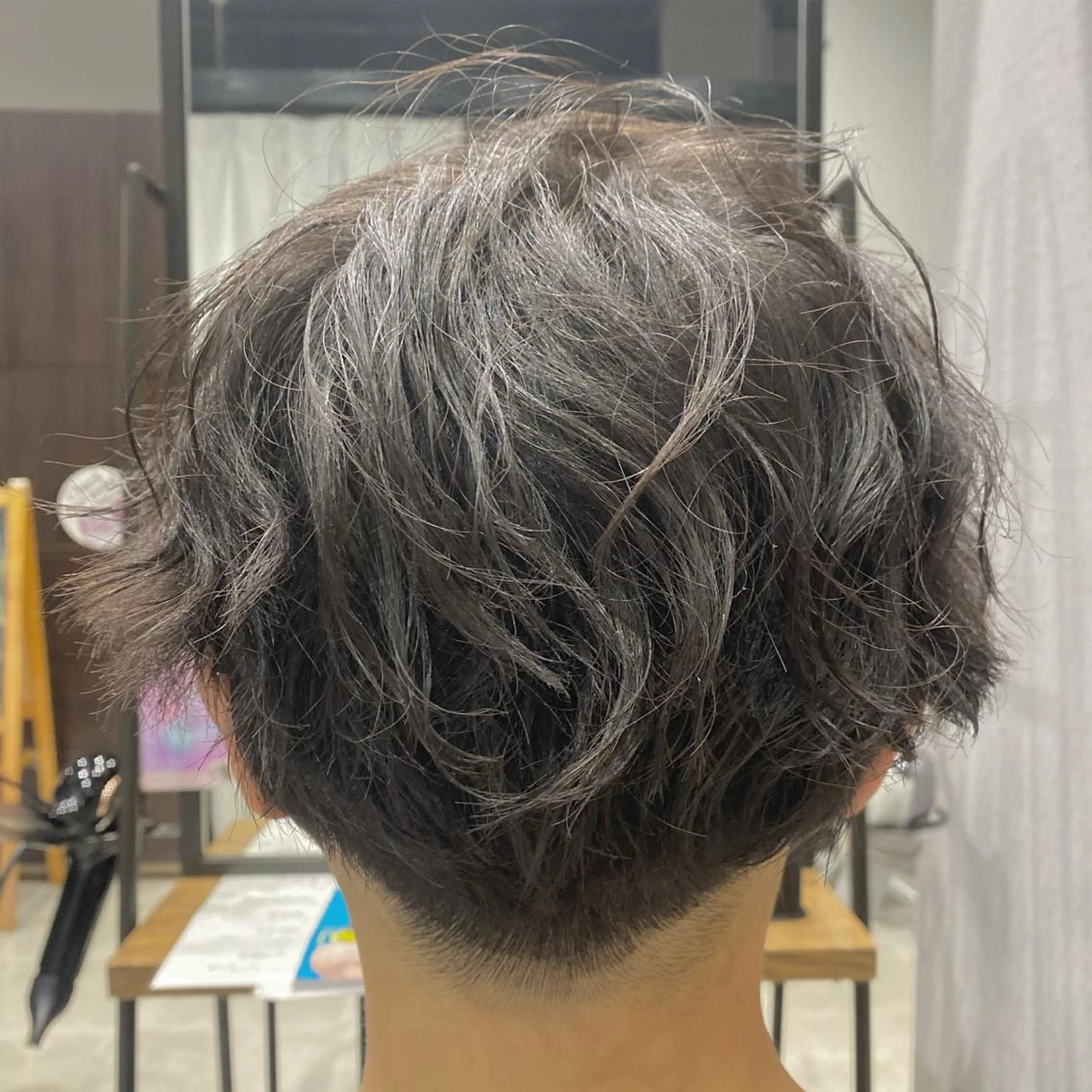 パーマ メンズ わたなべ りょうのヘアスタイル