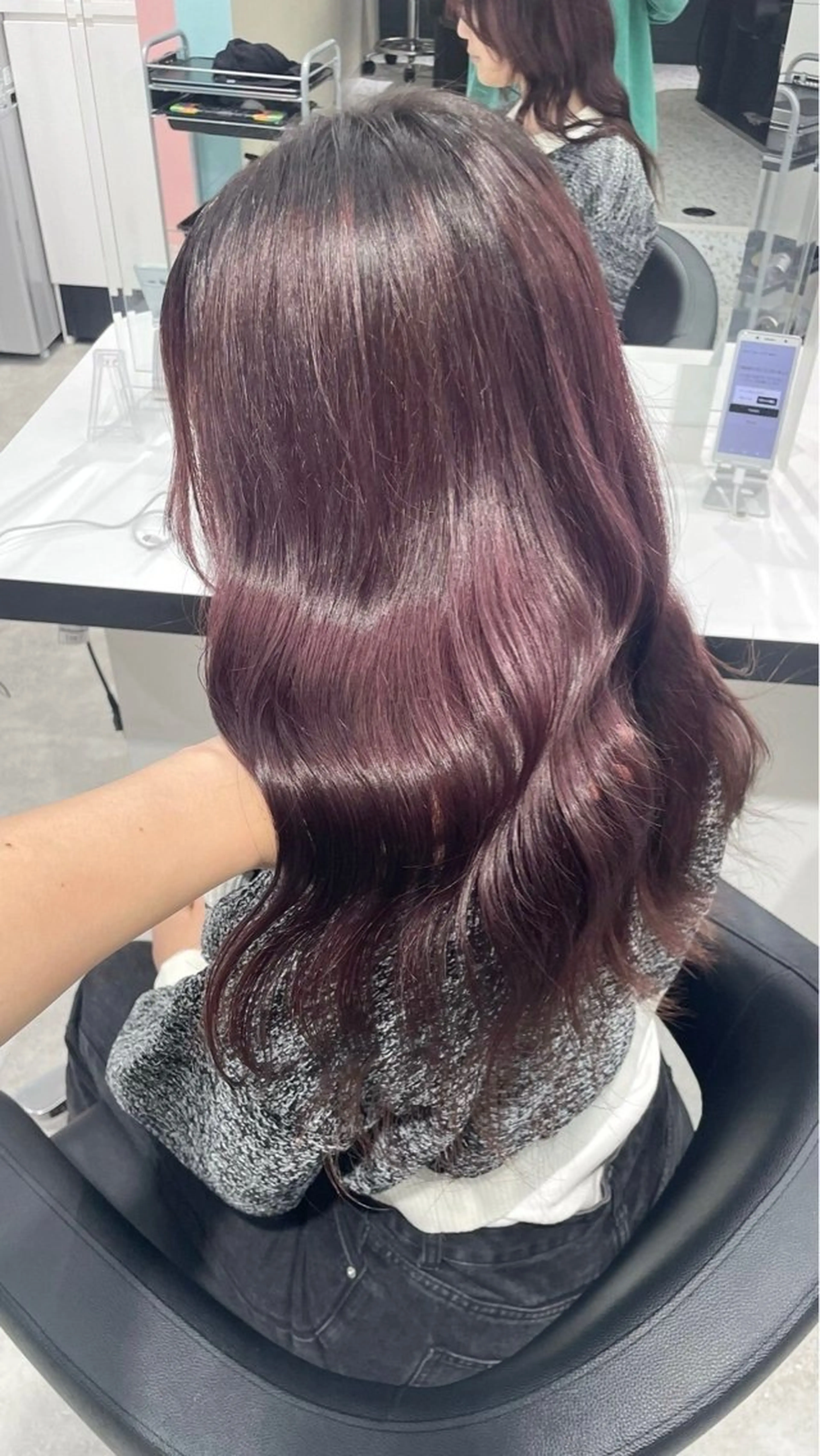ロング カラー ヘアアレンジ 🎀RIN🎀 就活🩶暗髪カラーのヘアスタイル