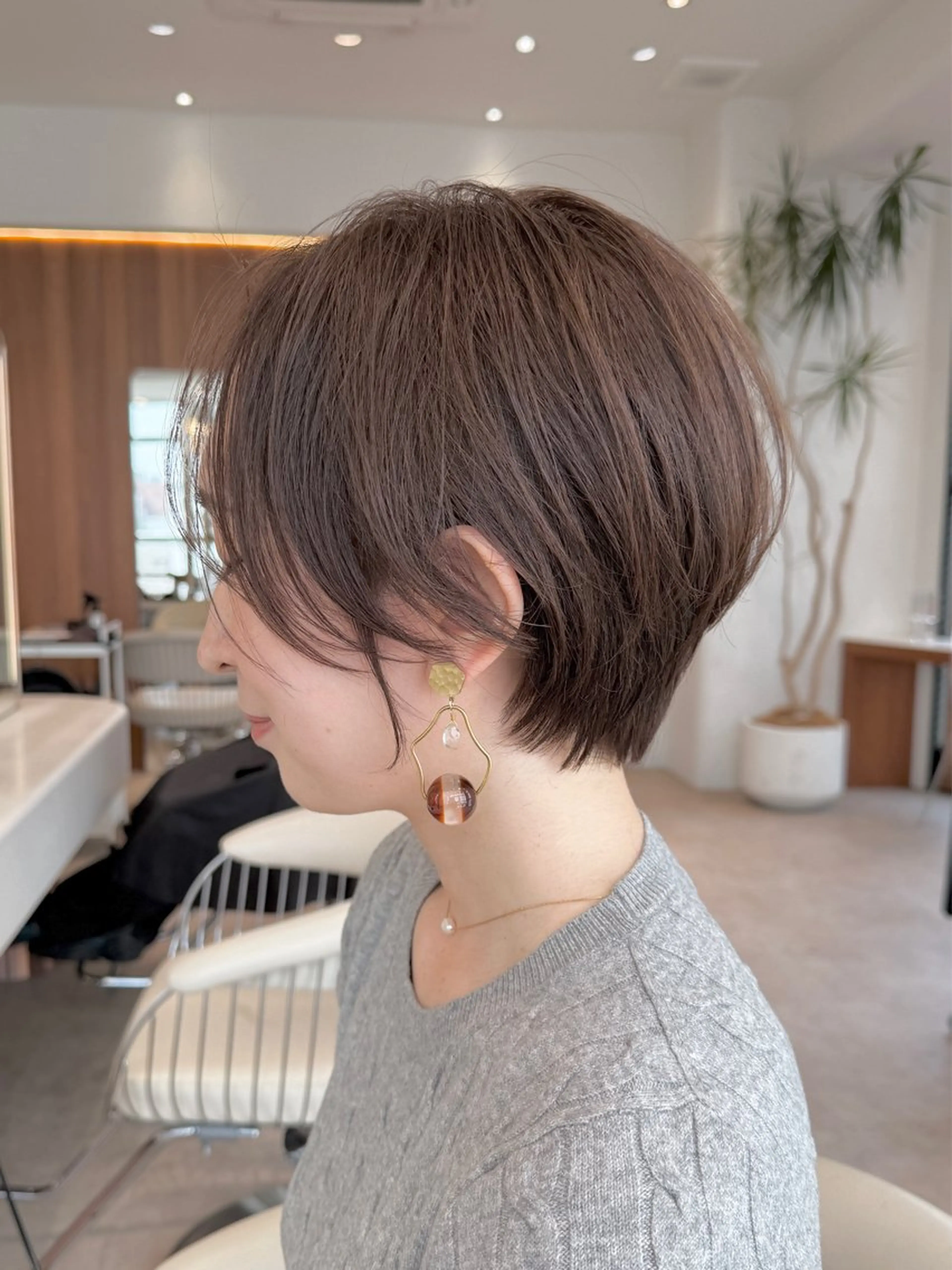 ショート カラー 切りっぱなしボブ ショートボブ ショートレイヤー ハンサムショート 丸みショート カット ヘアカラー トリートメント 渋谷ボブ/ショート 特化田中航平のヘアスタイル