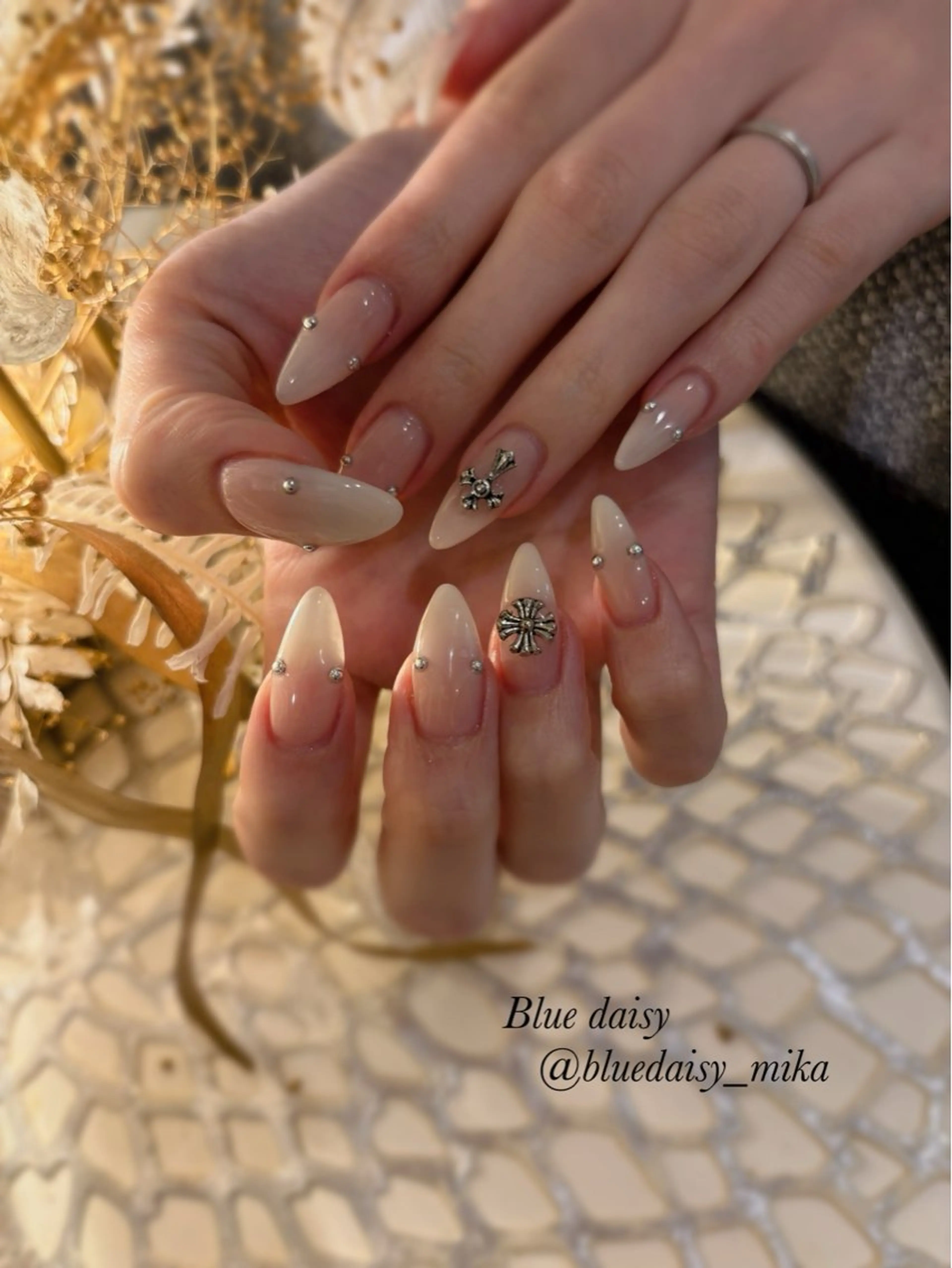 ネイル ジェルネイル 持ち込み パラジェル ハンドネイル Blue　daisy　栄本店 【ブルーデイジー】所属・Blue daisy 栄本店のネイルデザイン