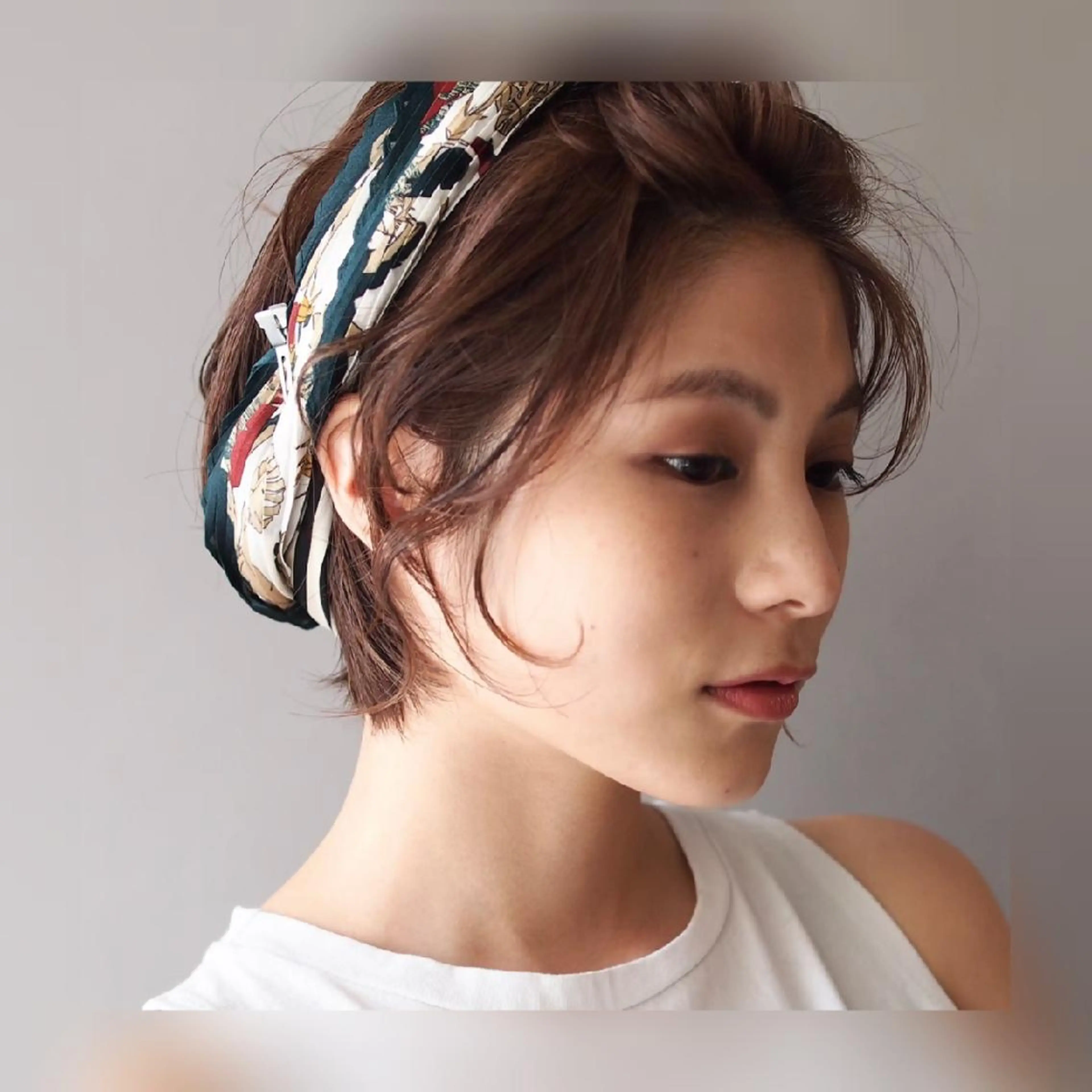 ショート カラー ヘアアレンジ 大川 愛未のヘアスタイル