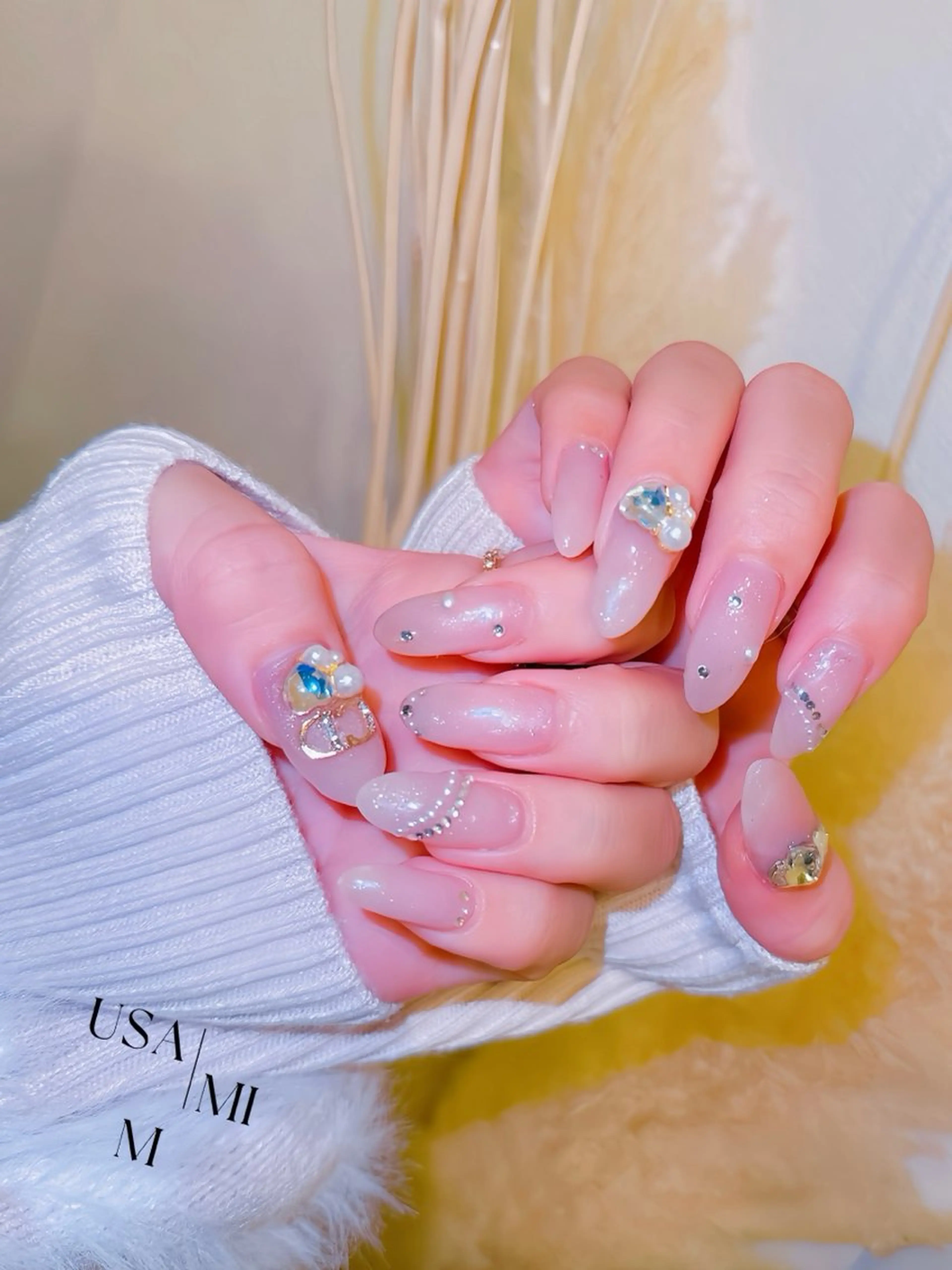 ネイル 💕🐰うさみみ🐰 💕猫と触れ合い✨のネイルデザイン