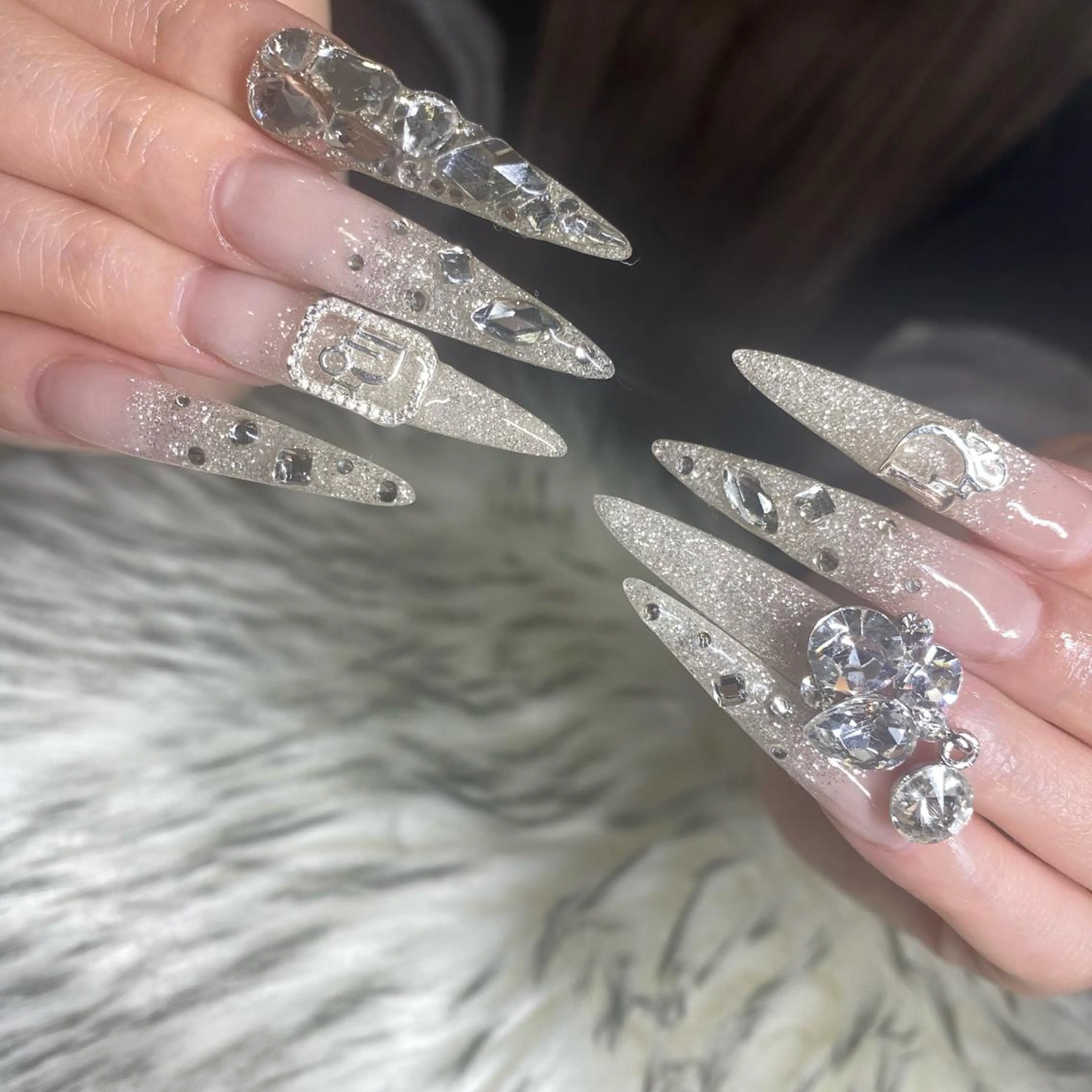 ネイル ハンドネイル la vie  Luire所属・la vie Luire ｱｽｶのネイルデザイン